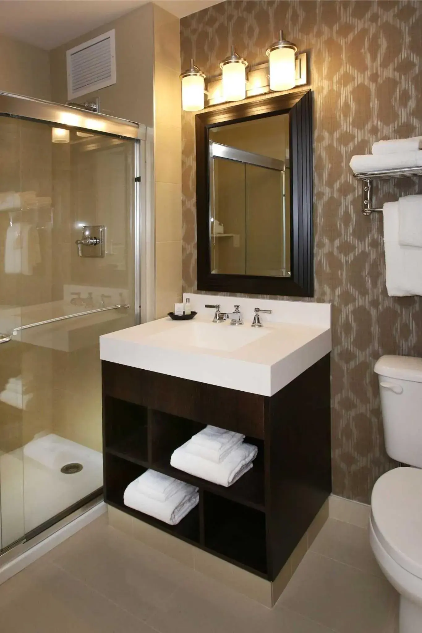 Junior Suite in Resorts Casino Hotel Atlantic City Junior Suite in Resorts Casino Hotel Atlantic City