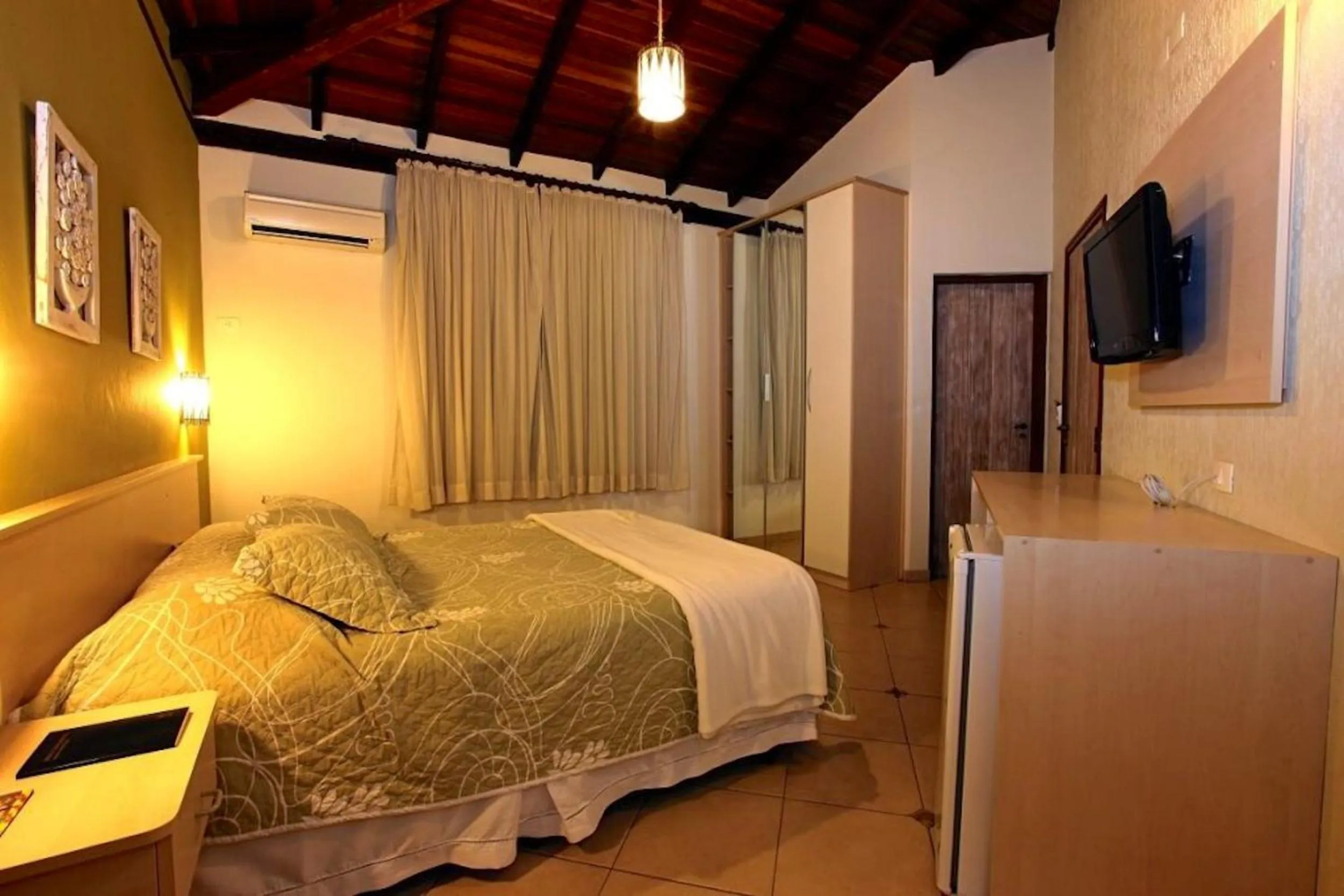 Photo of the whole room, Bed in VELINN Pousada Villa Caiçara