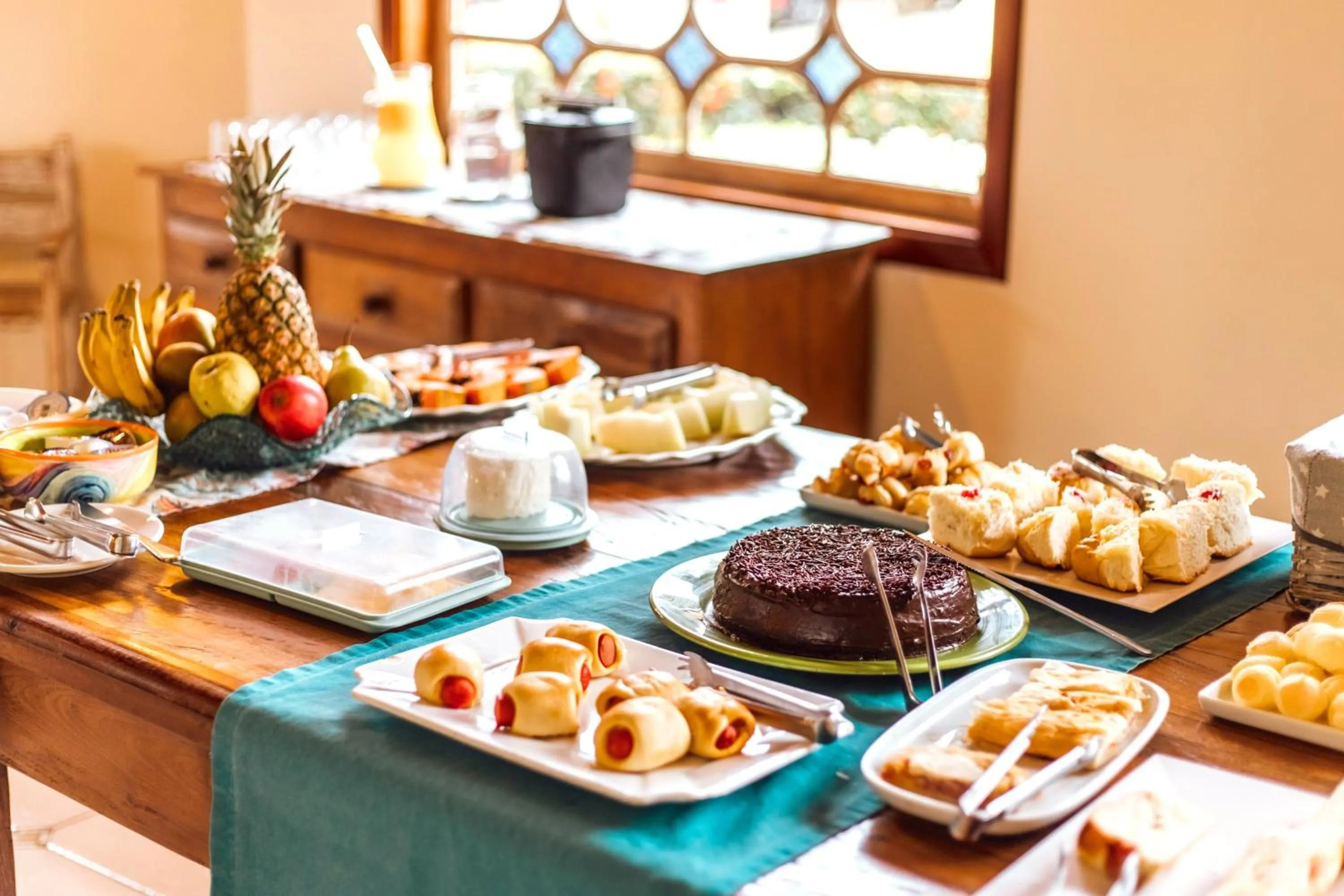 Breakfast in VELINN Pousada Villa Caiçara