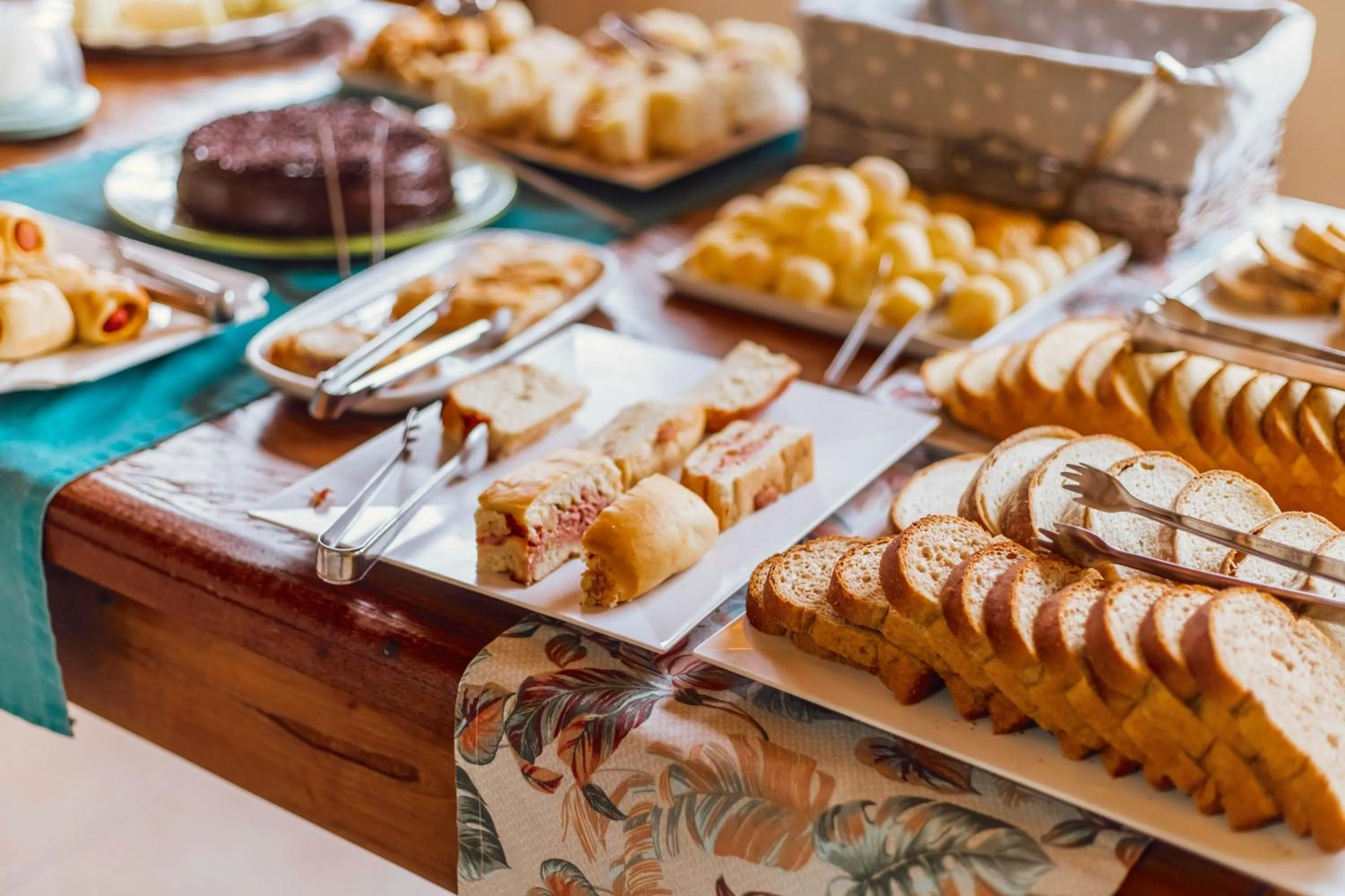 Breakfast in VELINN Pousada Villa Caiçara