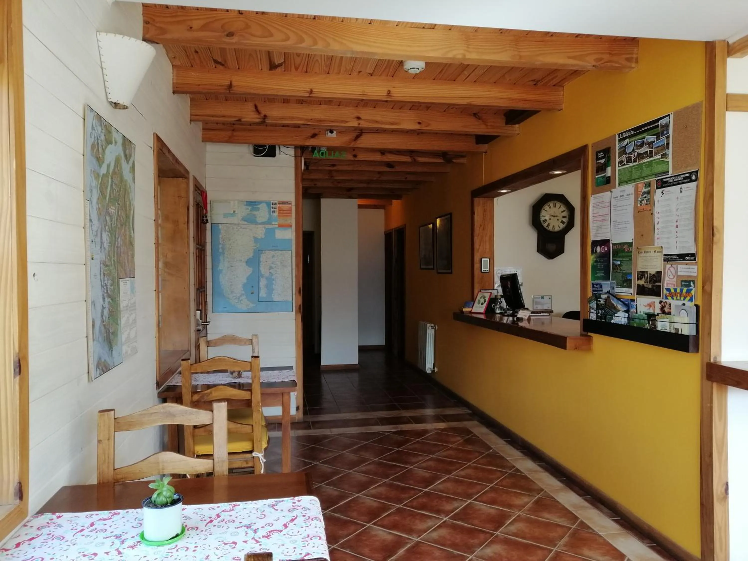 Lounge or bar in Nothofagus Bed & Breakfast