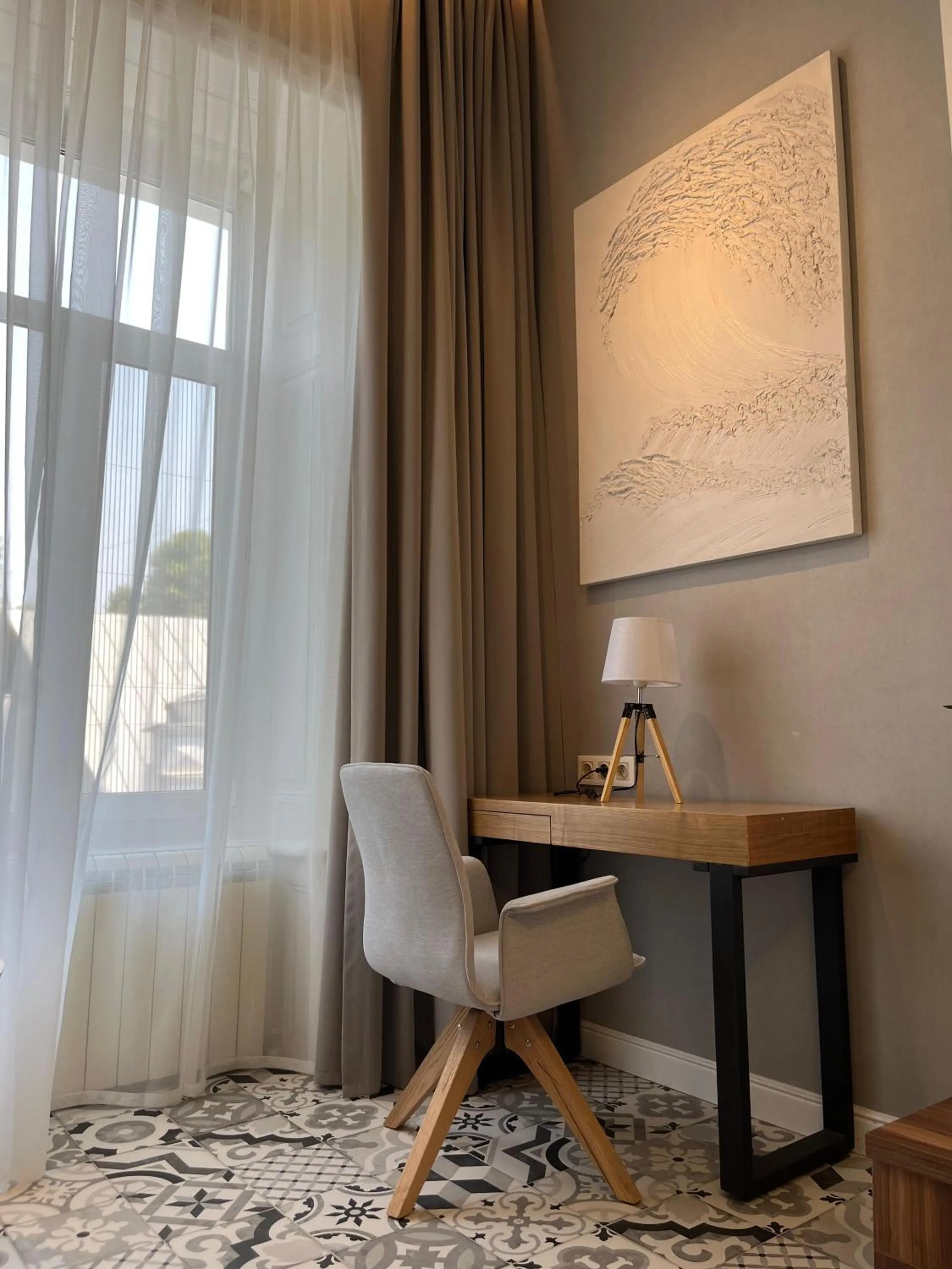 hair dresser in Paskunji Residence