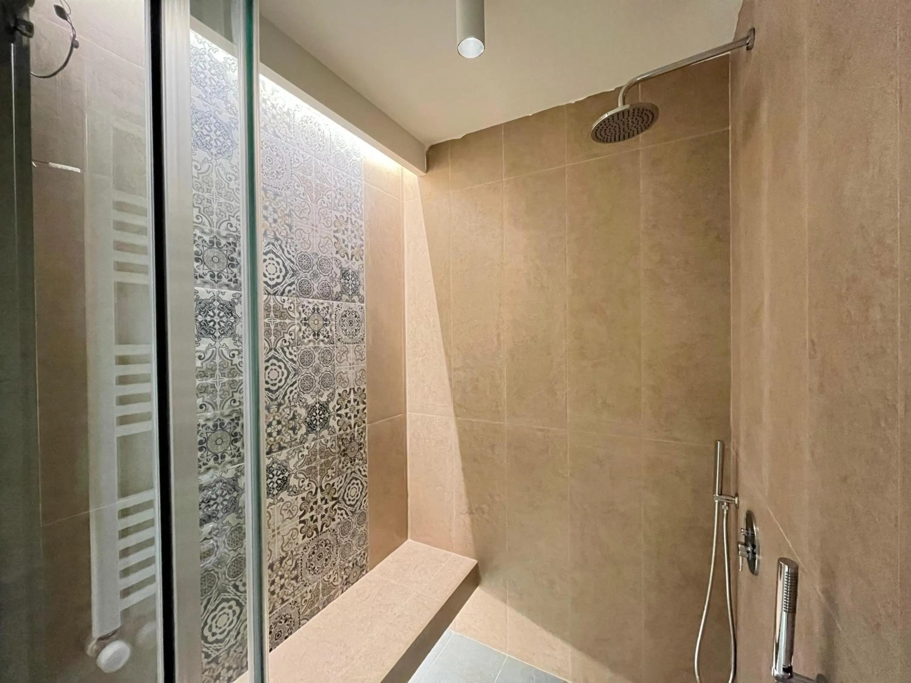 Bathroom in Paskunji Residence
