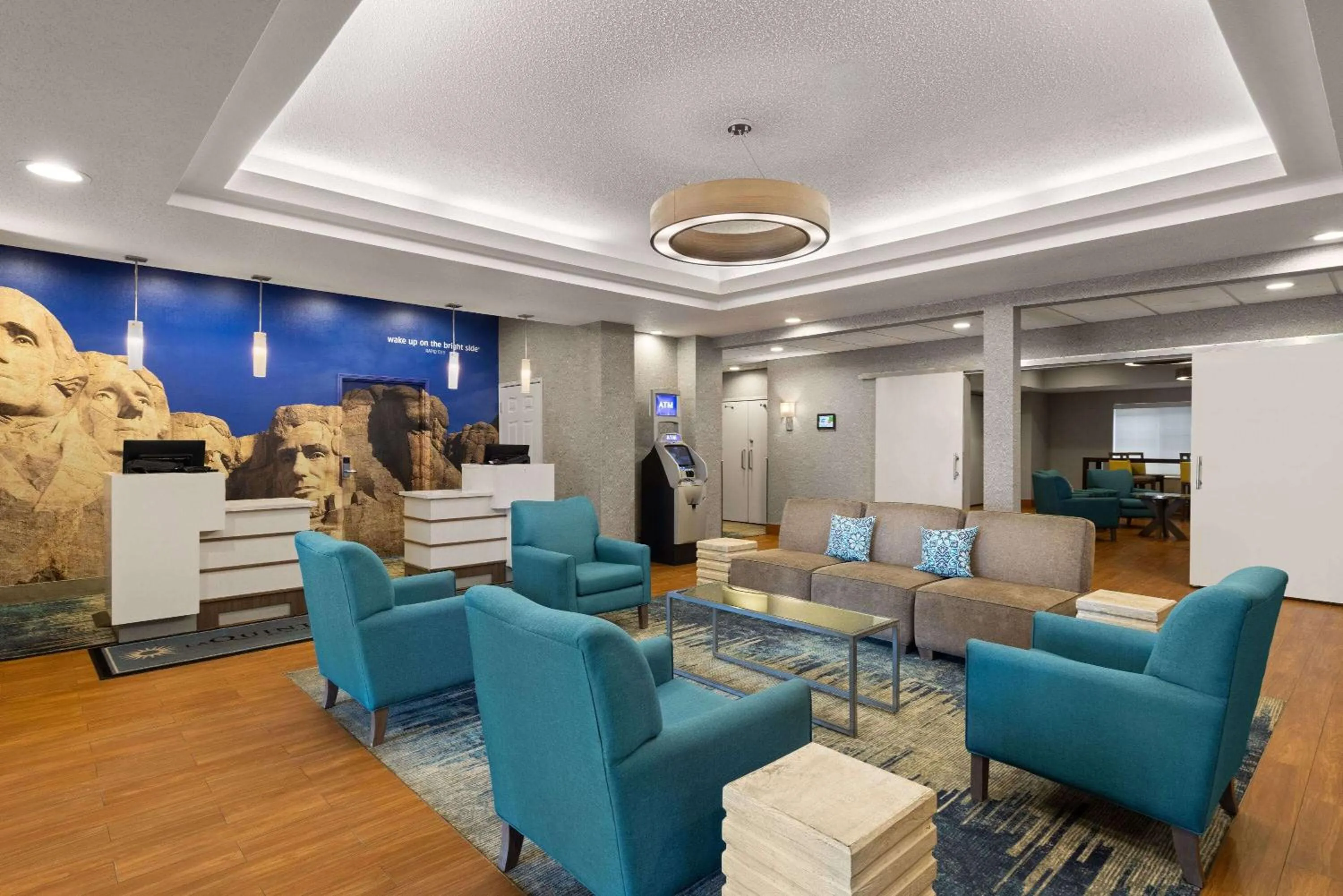 Lobby or reception in La Quinta Inn and Suites by Wyndham at WaTiki Waterpark
