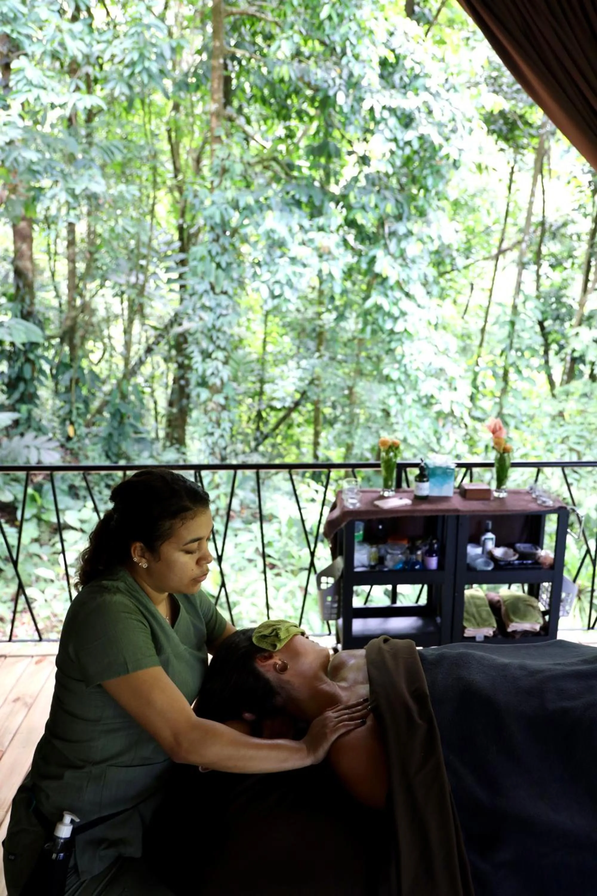 Guests in Oxygen Jungle Villas & Spa