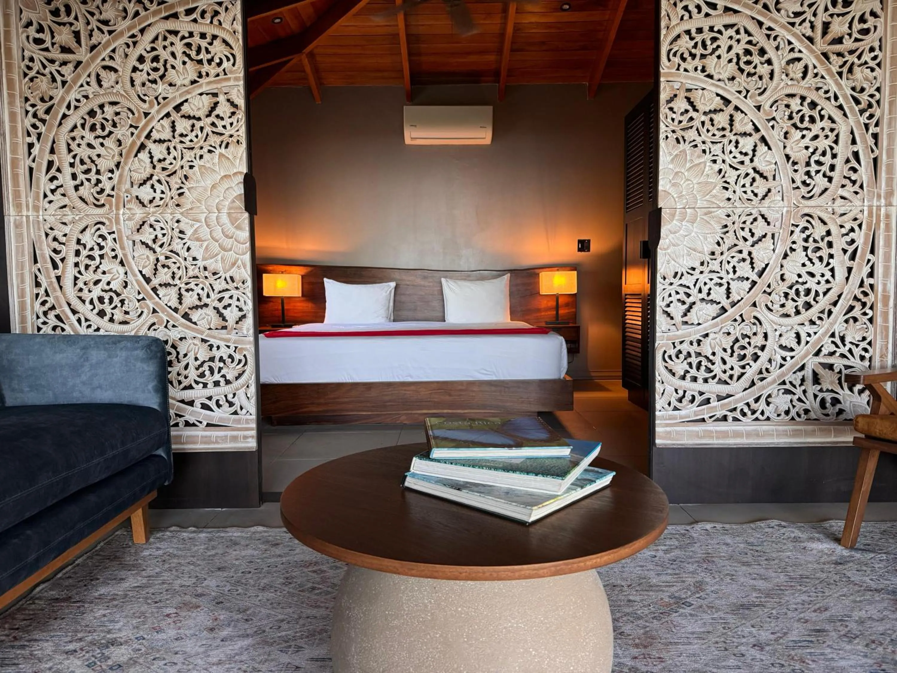 Photo of the whole room, Bed in Oxygen Jungle Villas & Spa