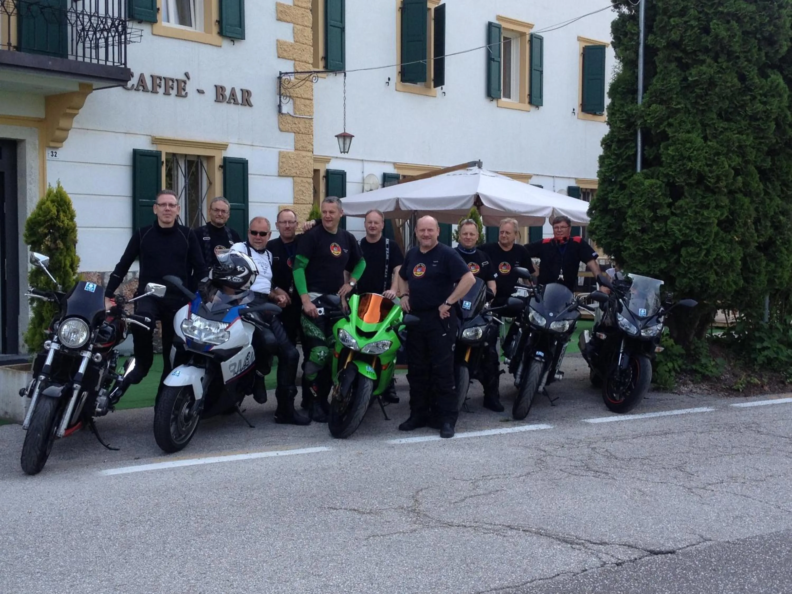 group of guests in Hotel du Lac Parc & Residence