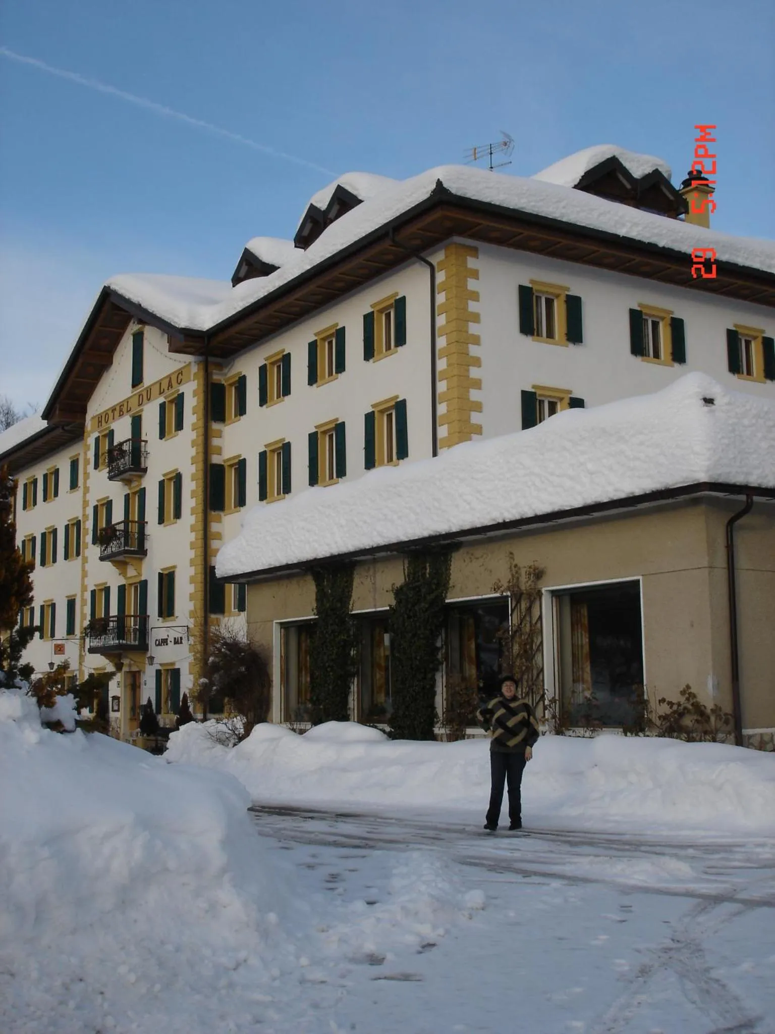 Facade/entrance in Hotel du Lac Parc & Residence