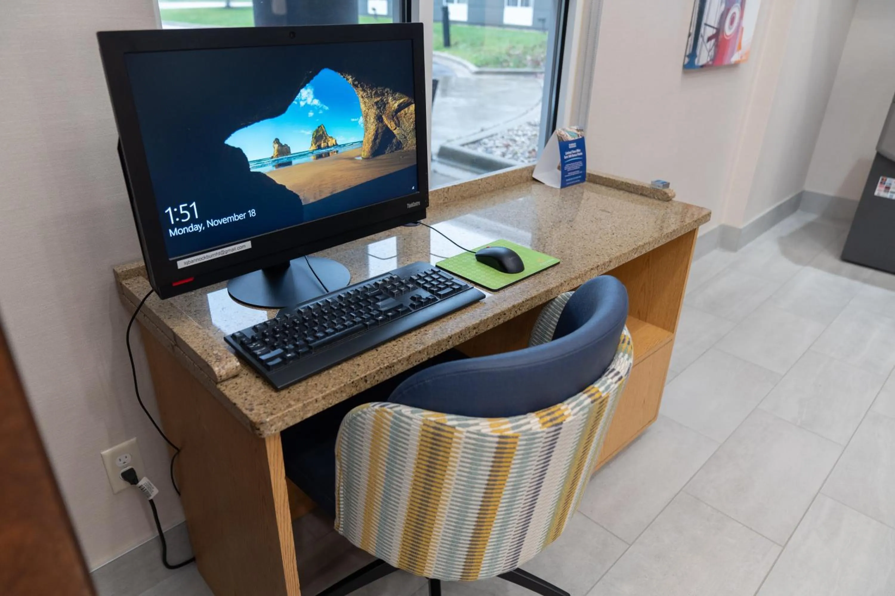 Business facilities in La Quinta by Wyndham Bannockburn-Deerfield