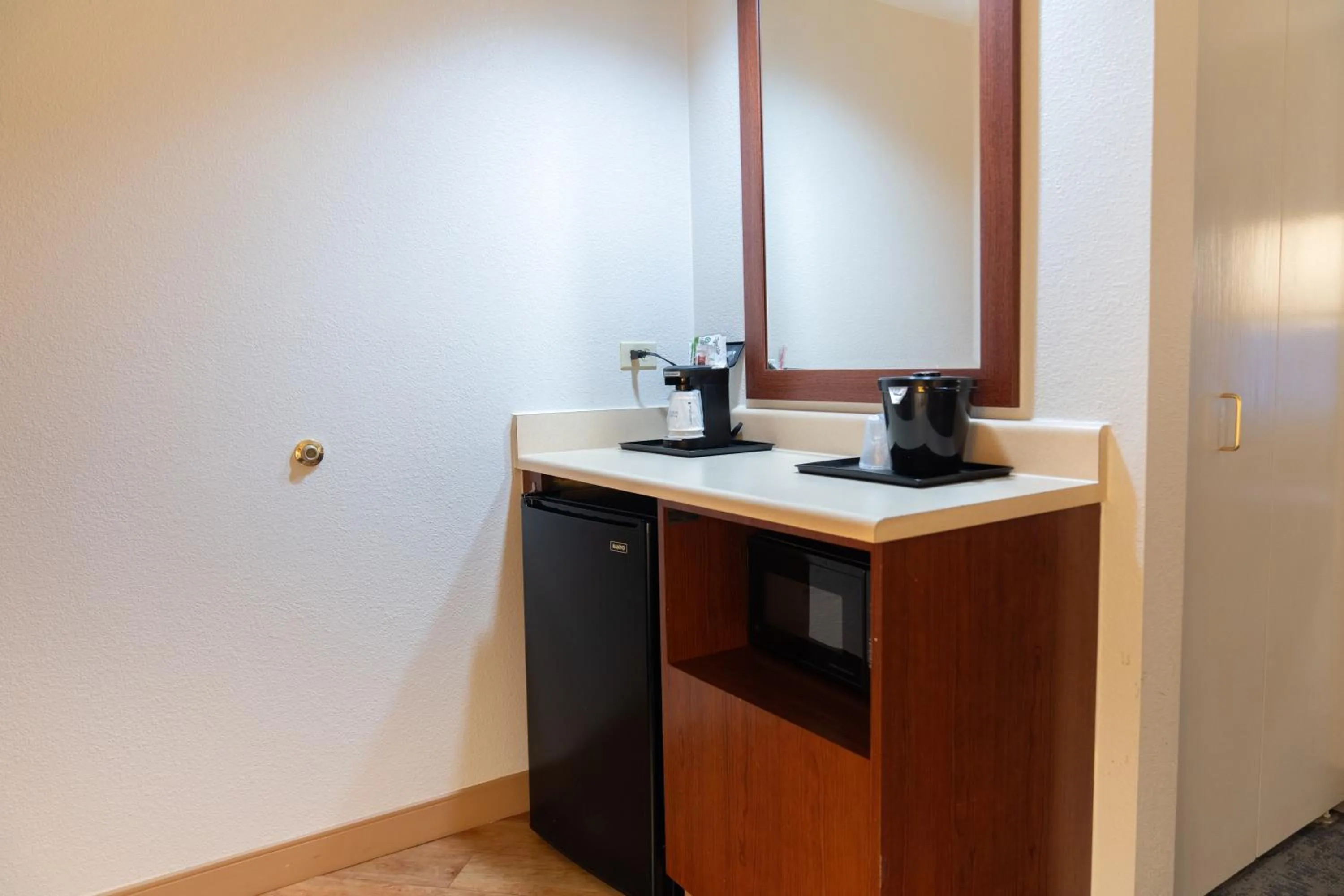 Guests in La Quinta by Wyndham Bannockburn-Deerfield