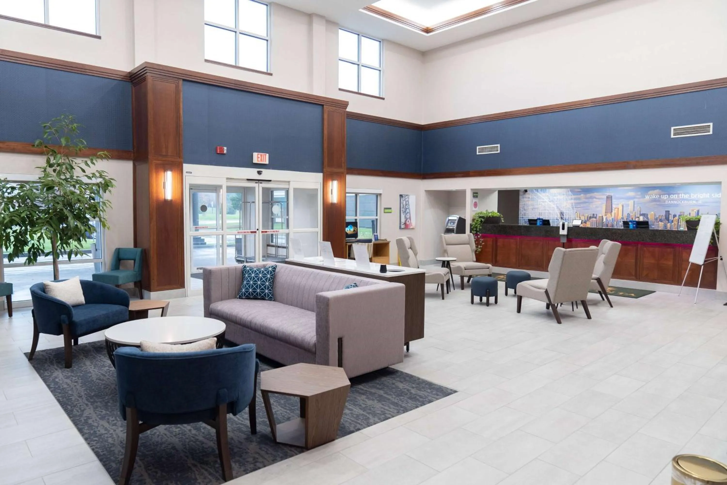 Lobby or reception in La Quinta by Wyndham Bannockburn-Deerfield
