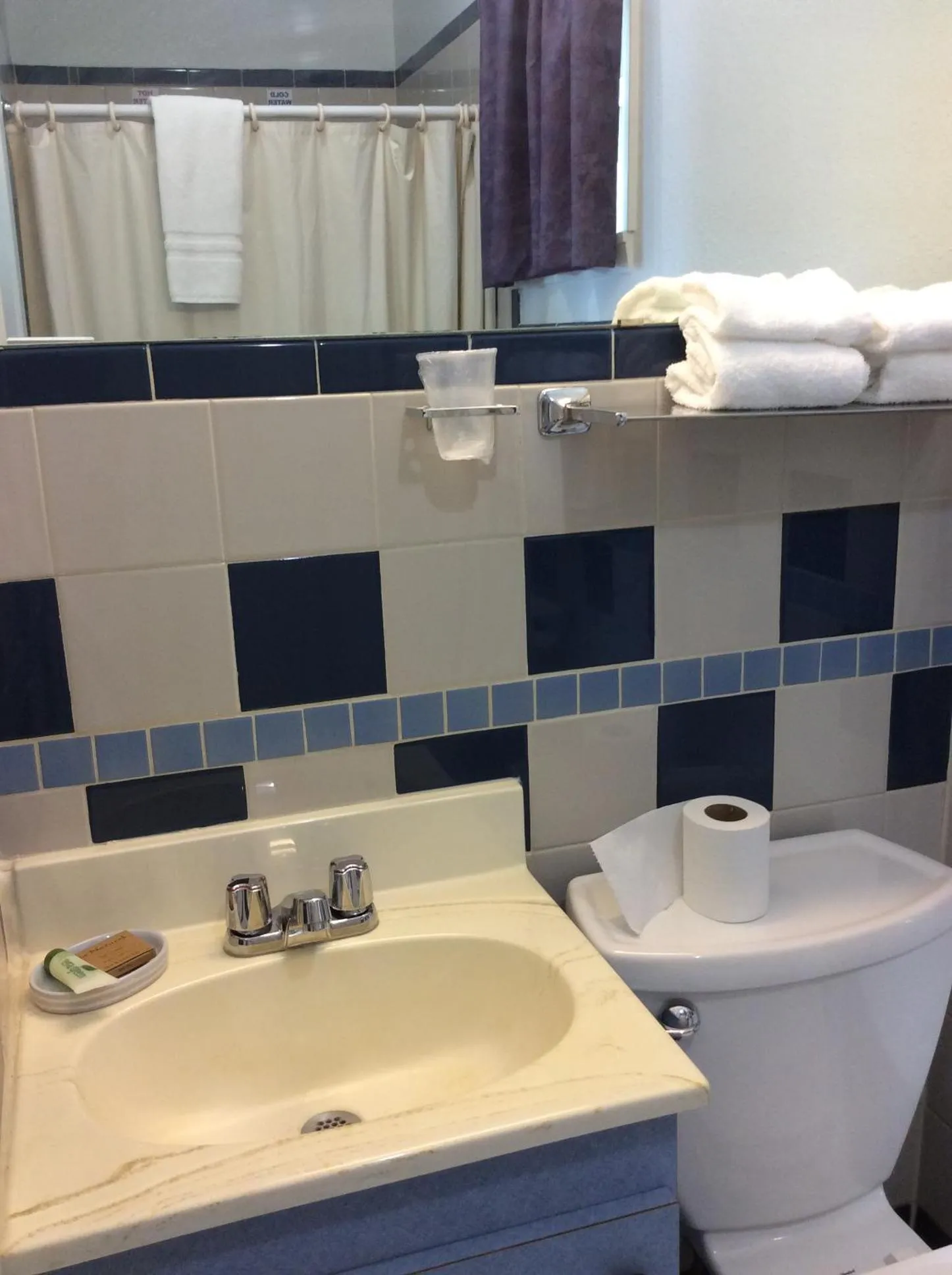 Regency Inn Comanche