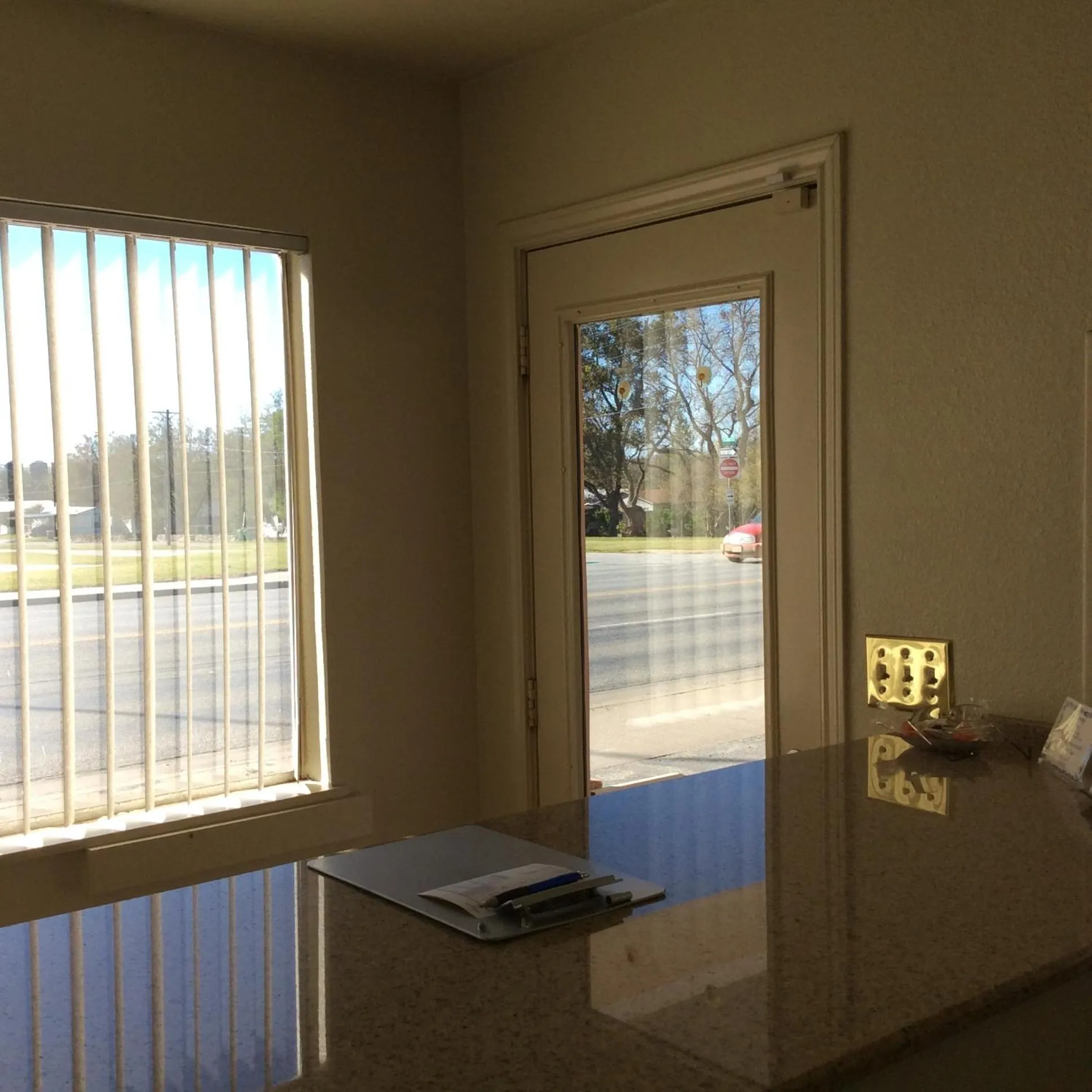 Regency Inn Comanche