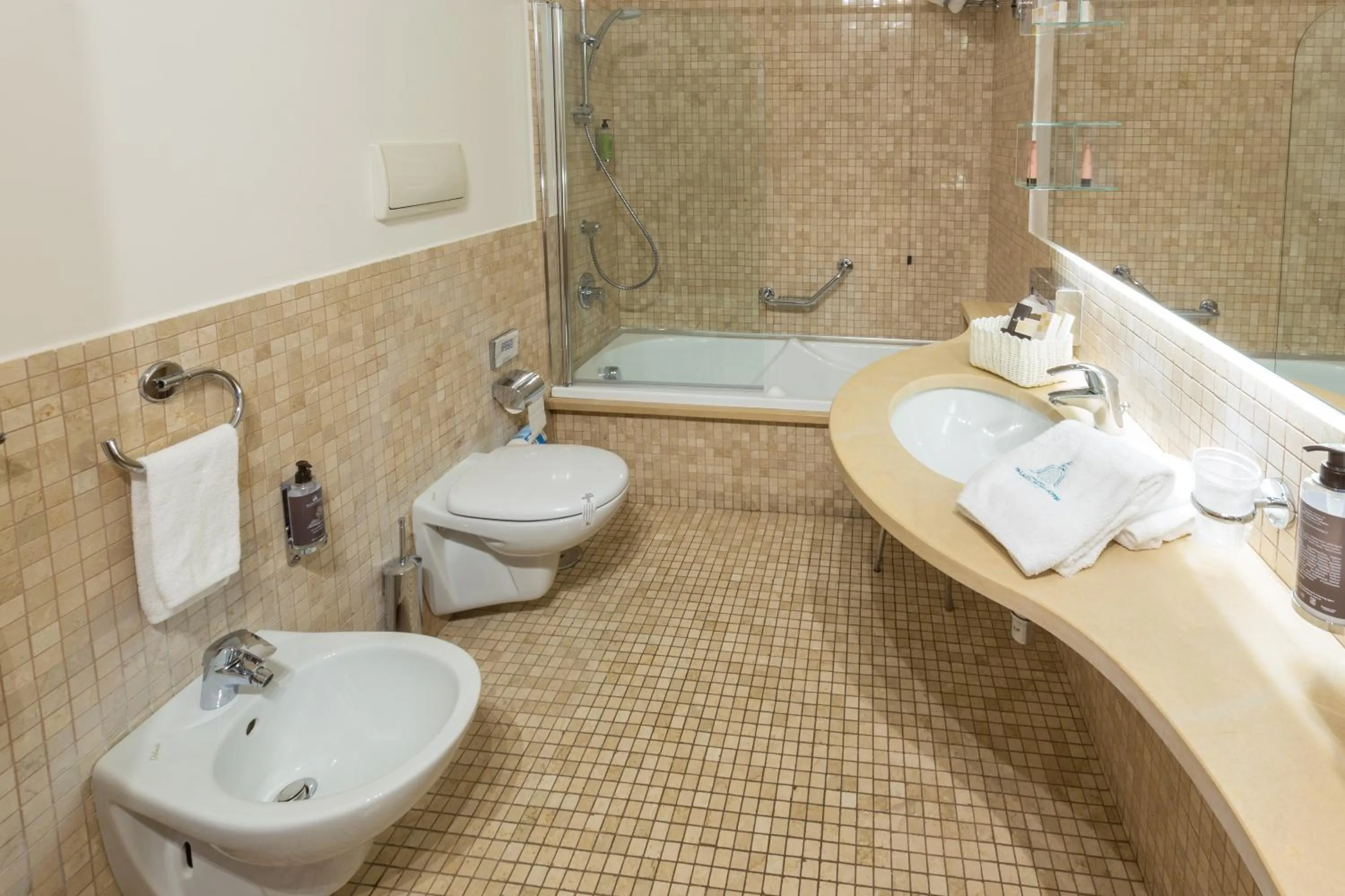 Toilet in Palazzo Filisio - Regia Restaurant