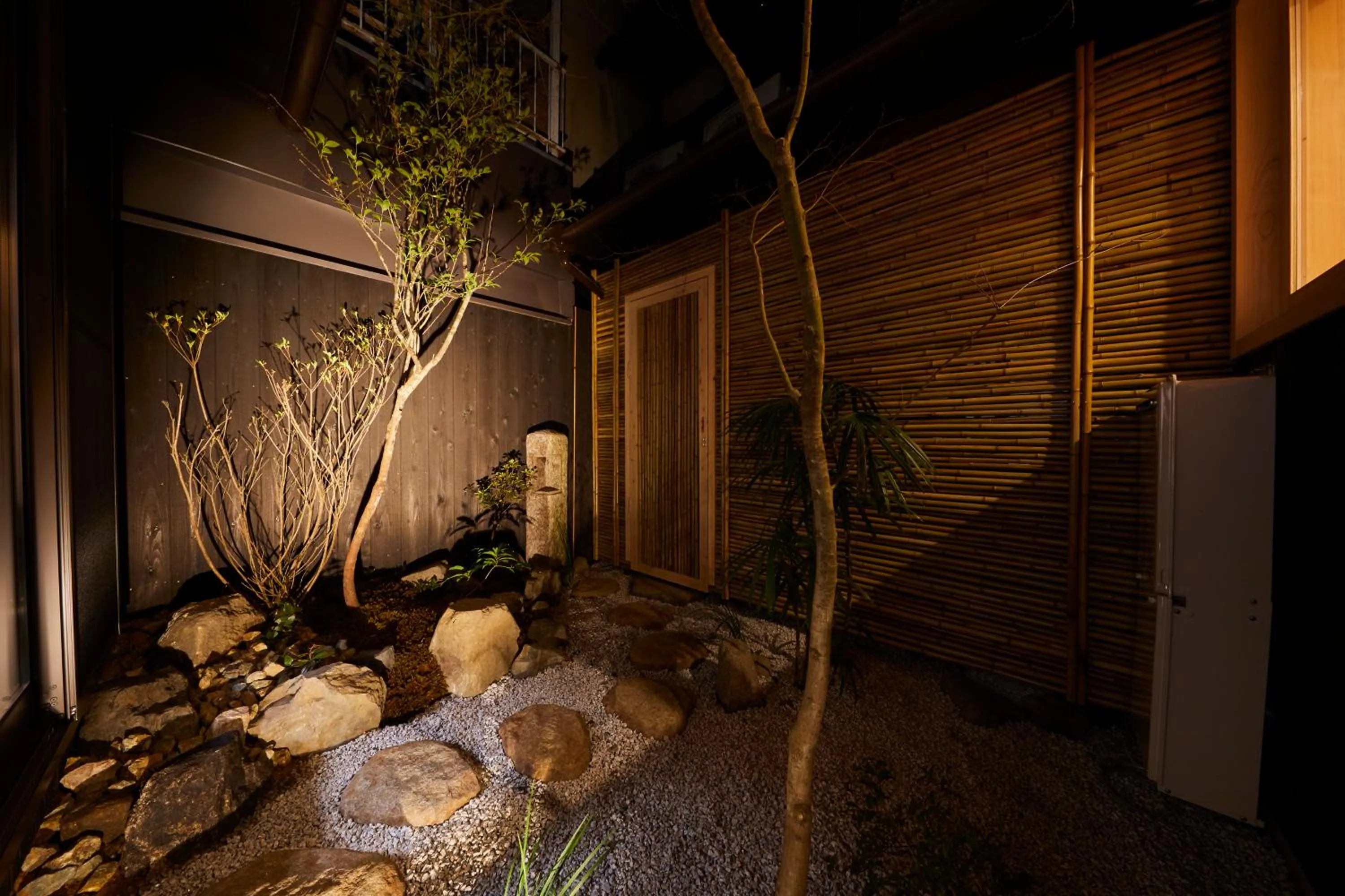 Garden in Rinn Tenjincho