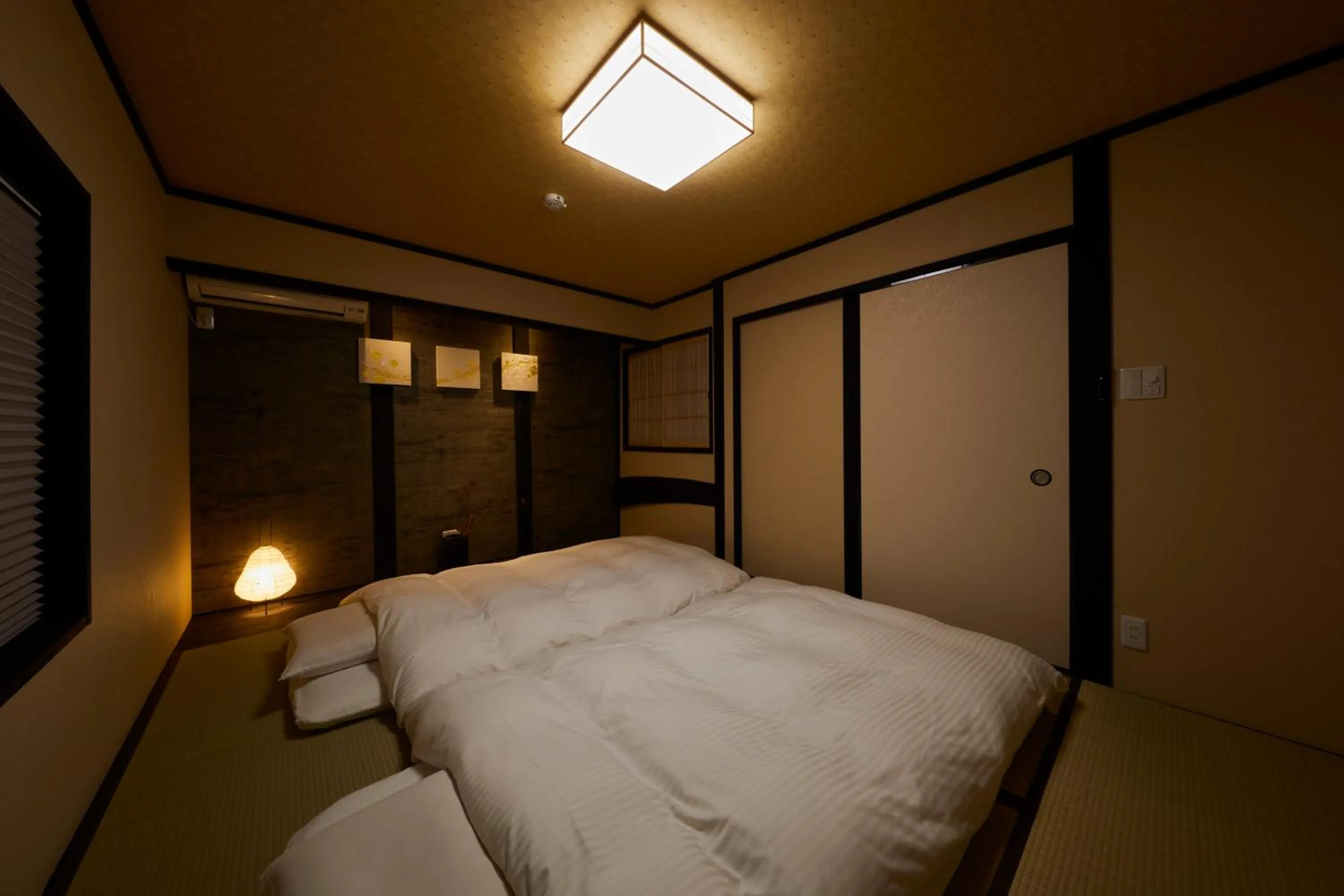 Bed in Rinn Tenjincho
