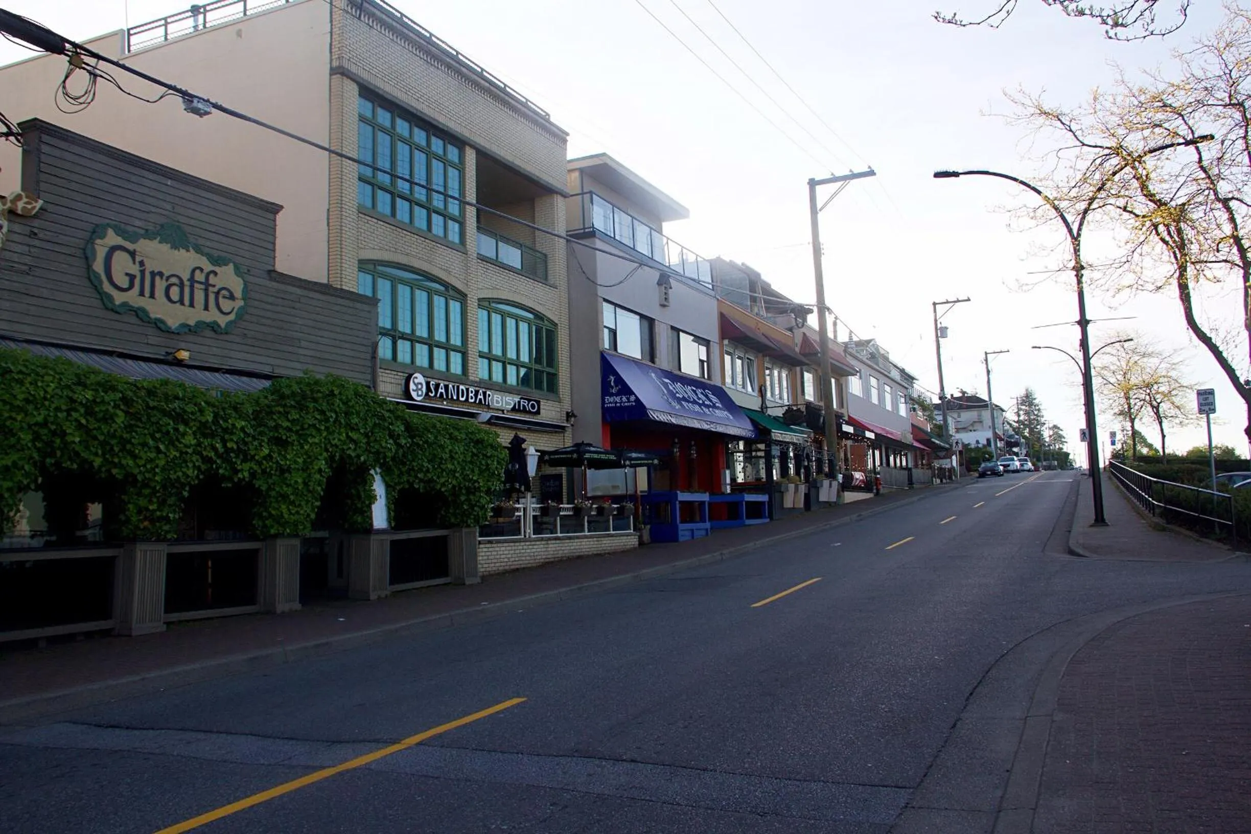 Restaurant/places to eat in Star of the Sea guest house