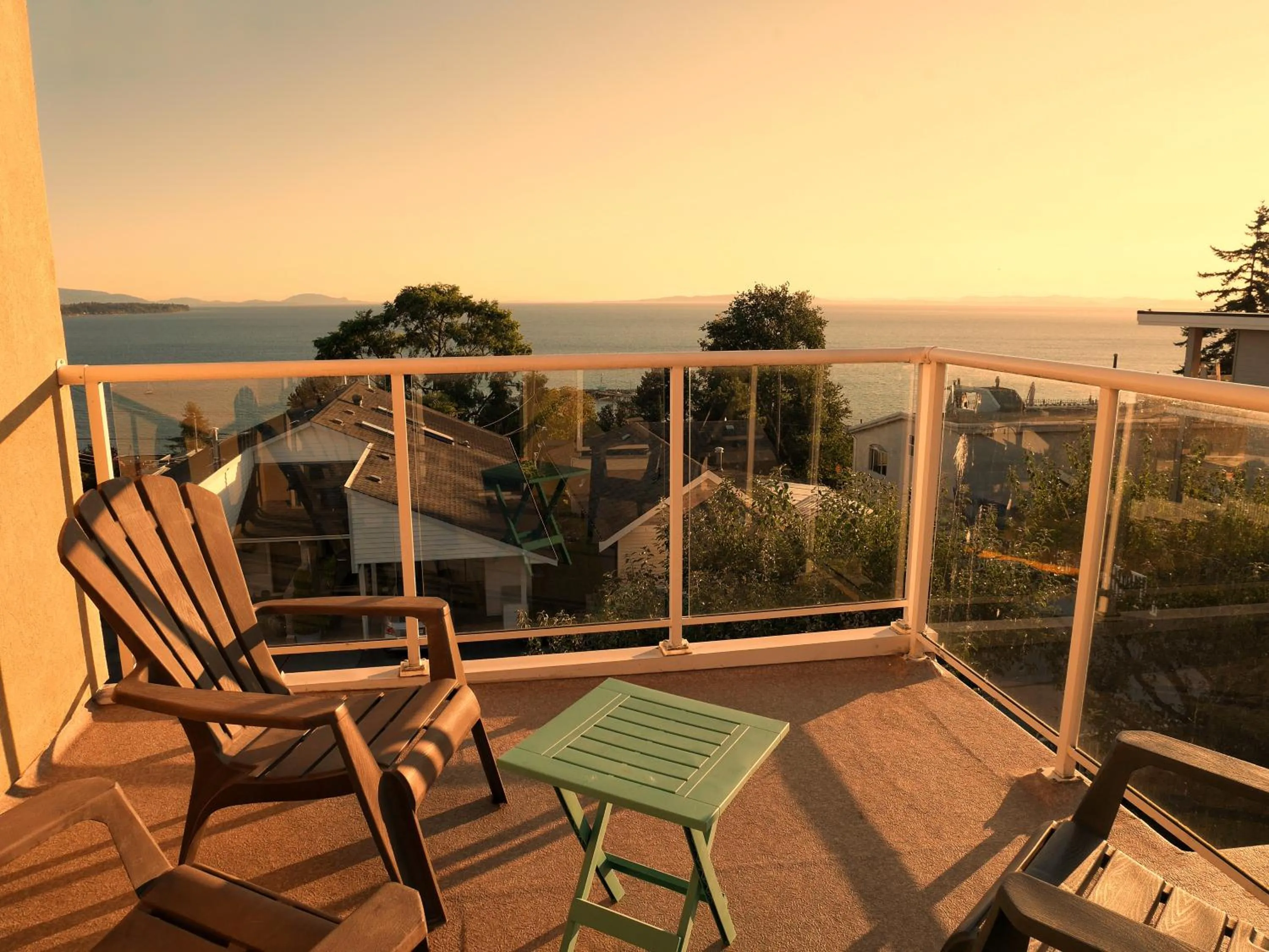 Balcony/Terrace in Star of the Sea guest house