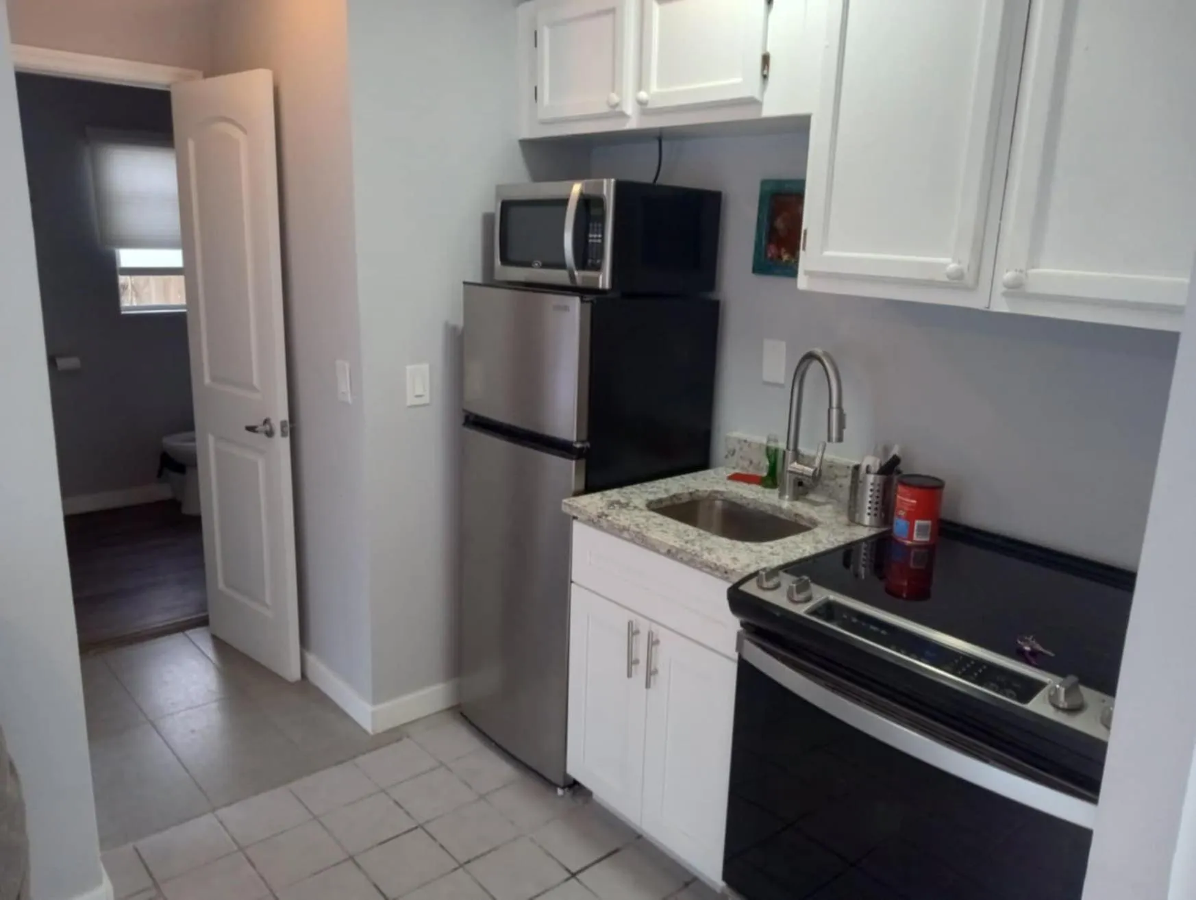 Tropical Sky Ranch Motel