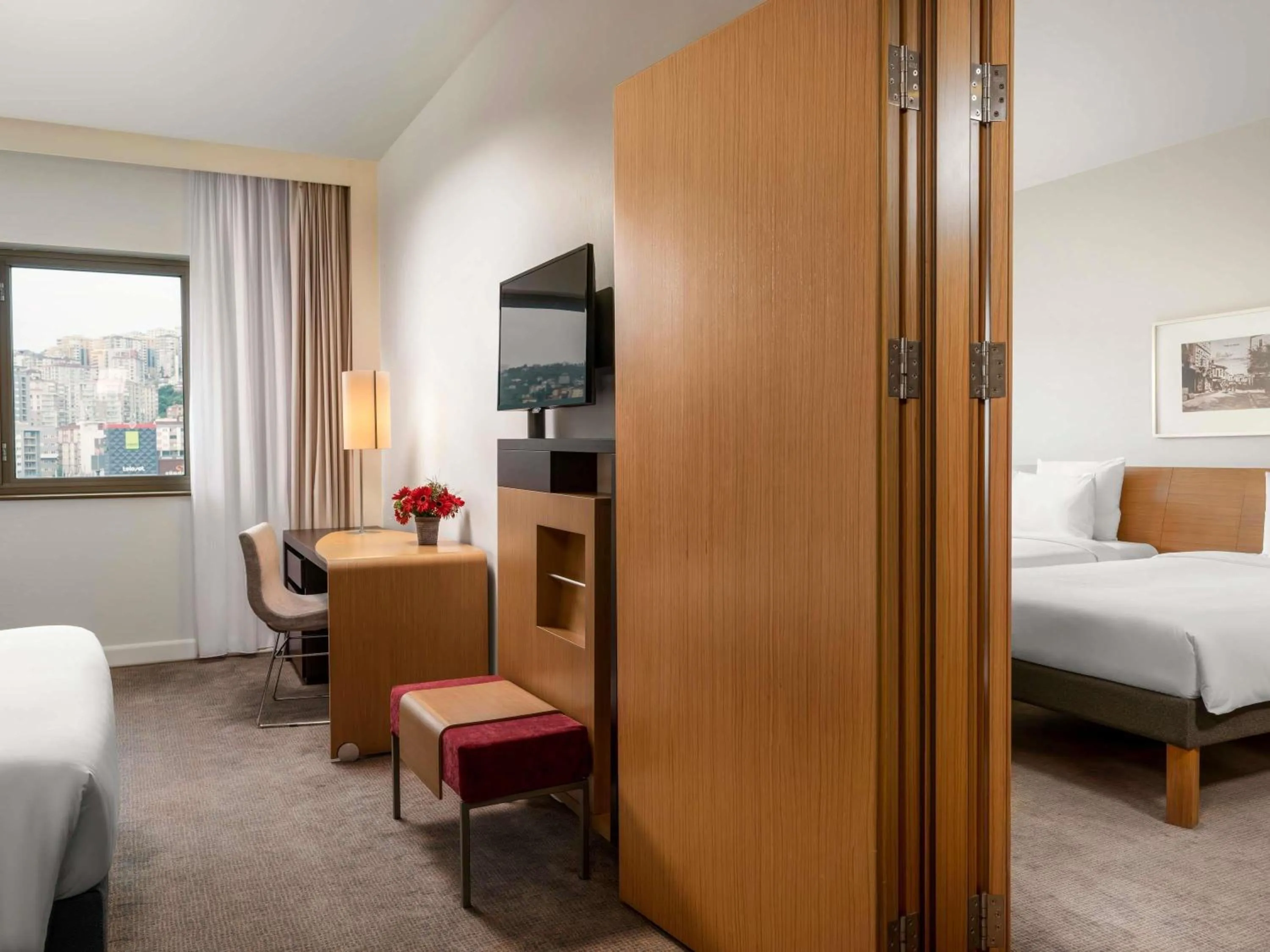 Bedroom, Bed in Novotel Trabzon