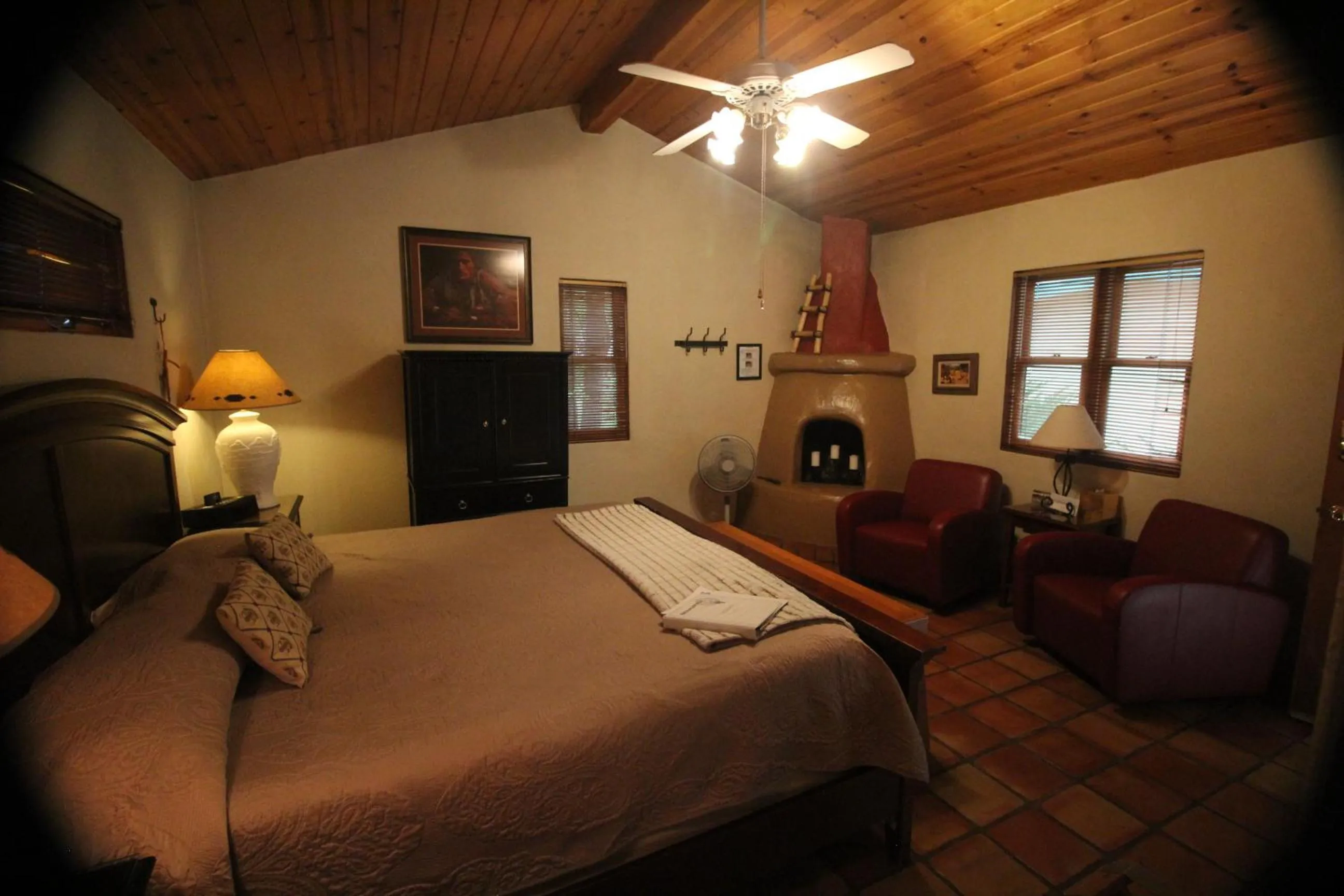 Bed in Dreamcatcher B&B