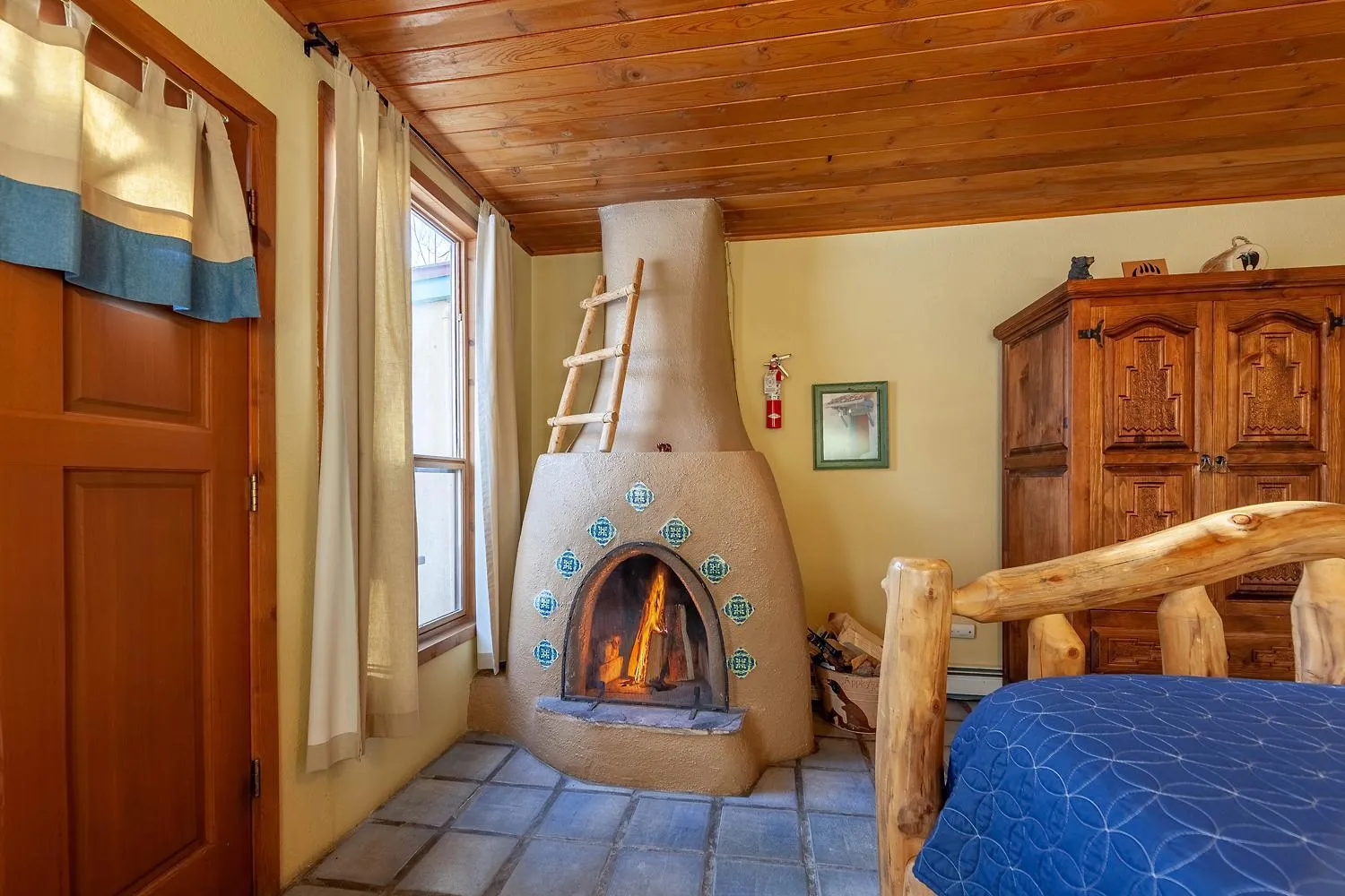 Bed in Dreamcatcher B&B