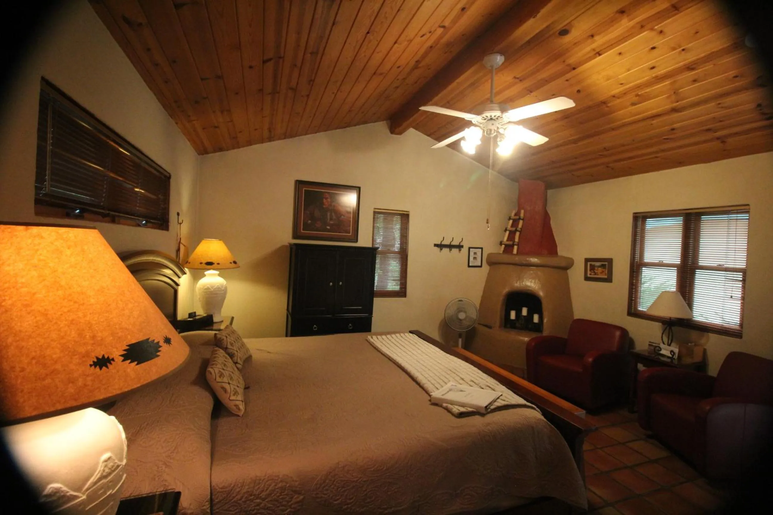 Bed in Dreamcatcher B&B