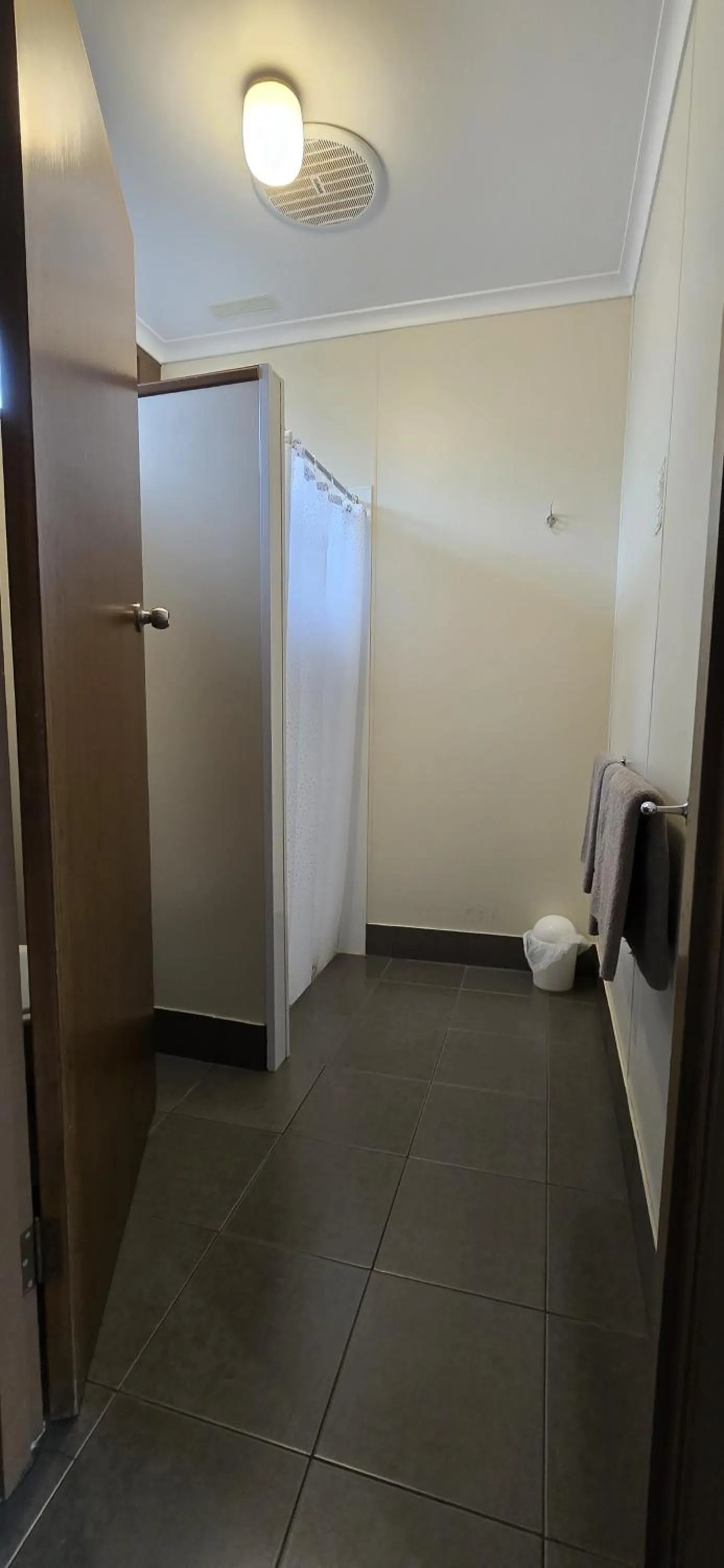 Bathroom in Admella Motel