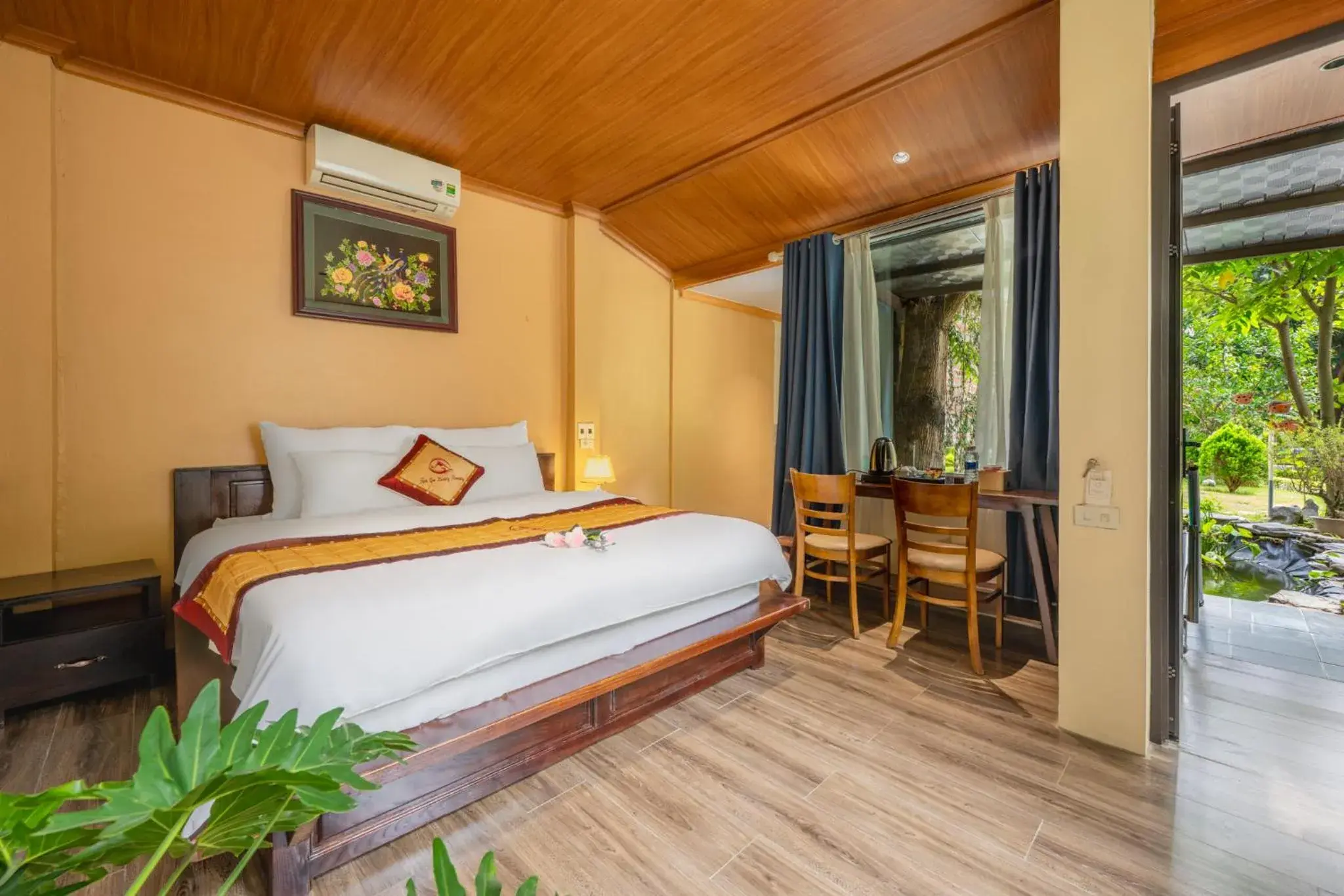 Family Suite in Tam Coc Luxury Homestay Family Suite in Tam Coc Luxury Homestay