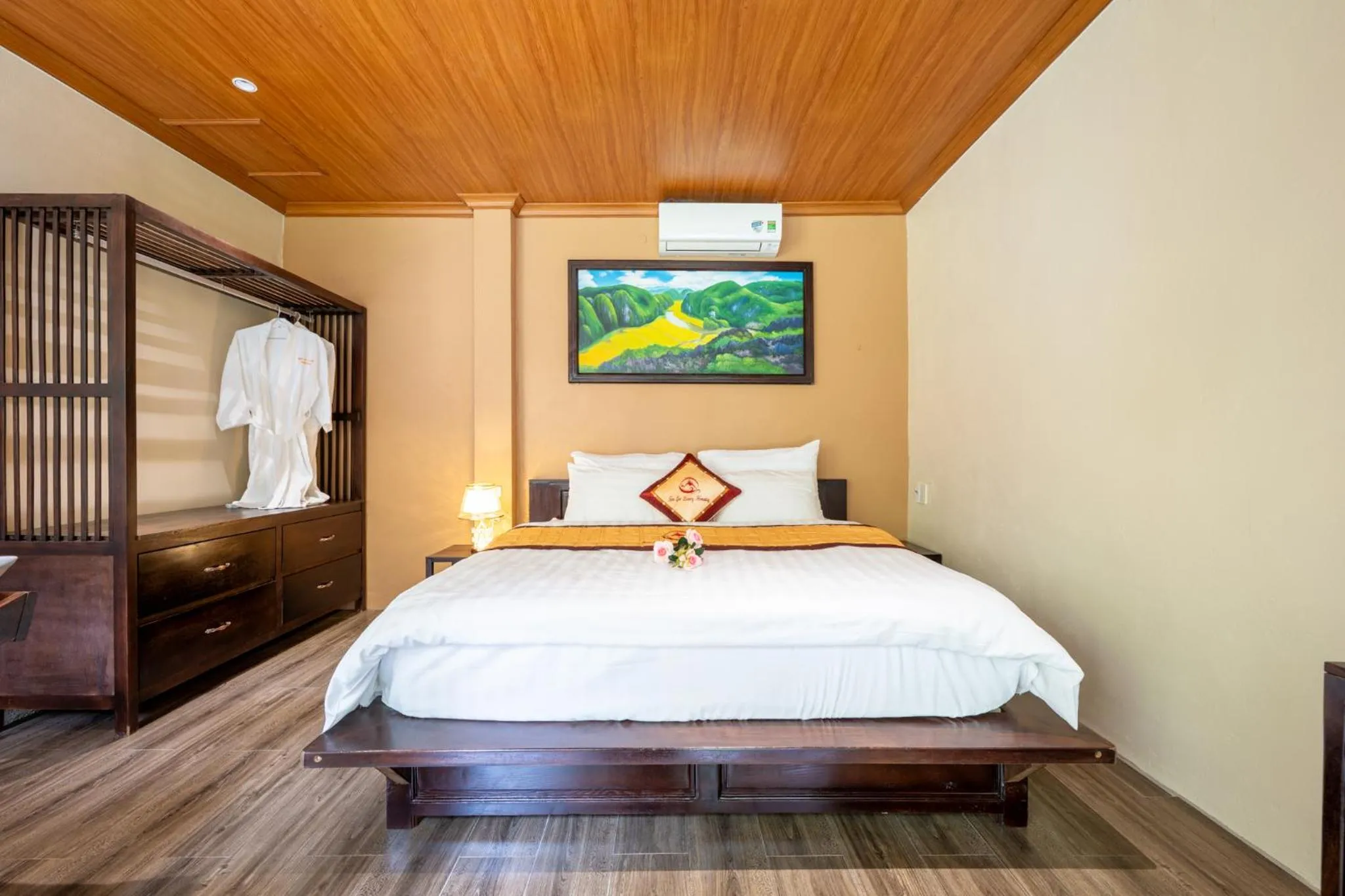 Bedroom, Bed in Tam Coc Luxury Homestay