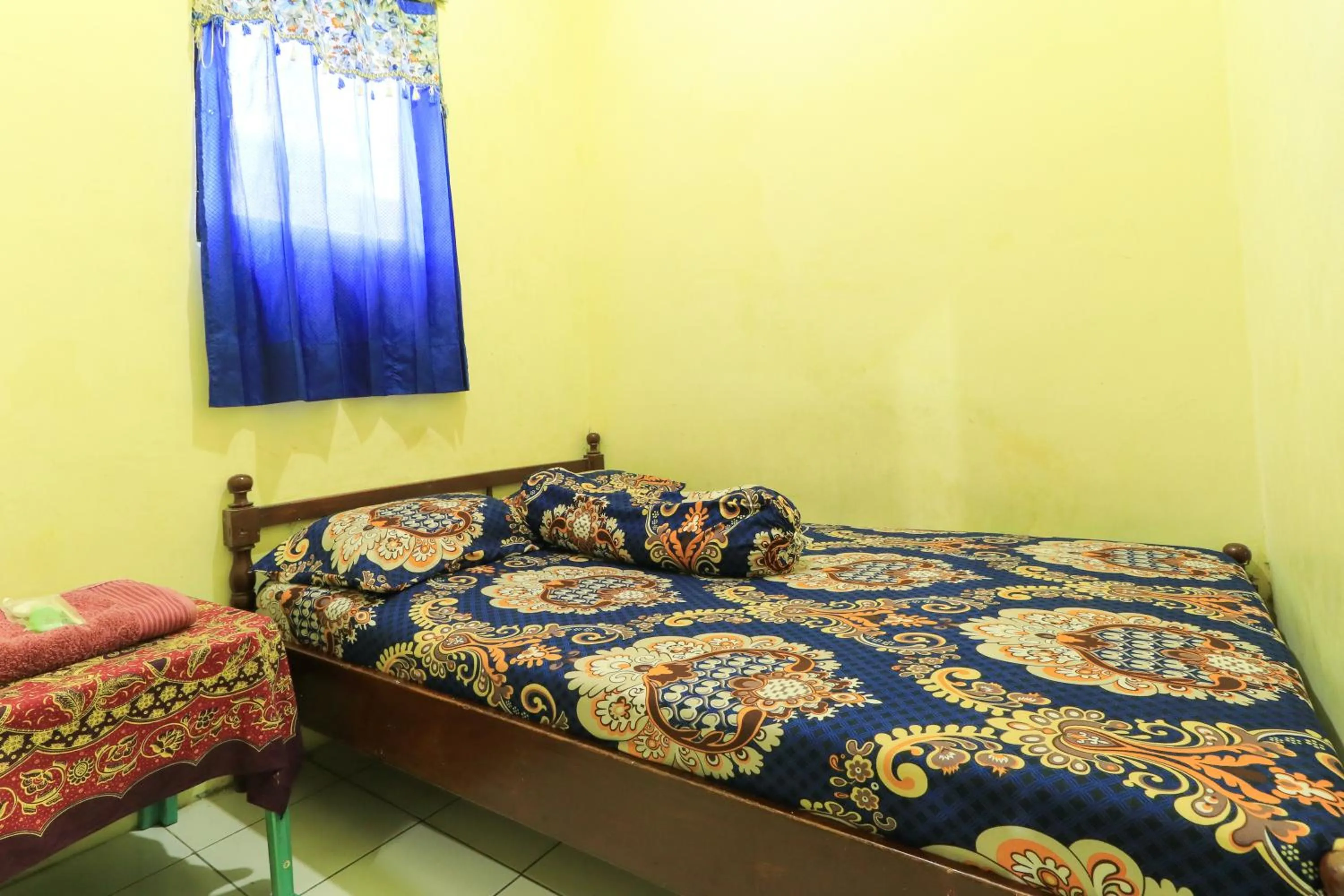 Economy Single Room in Dharmawati Homestay Syariah at Terminal Purabaya