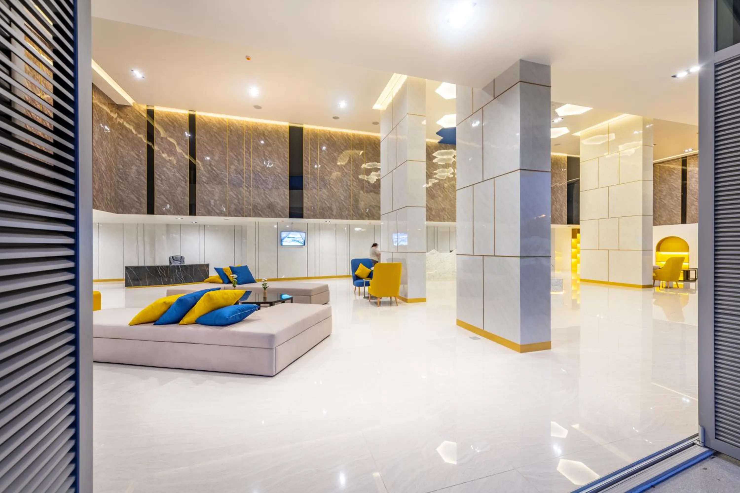 Lobby or reception in Beehive Boutique Hotel Phuket