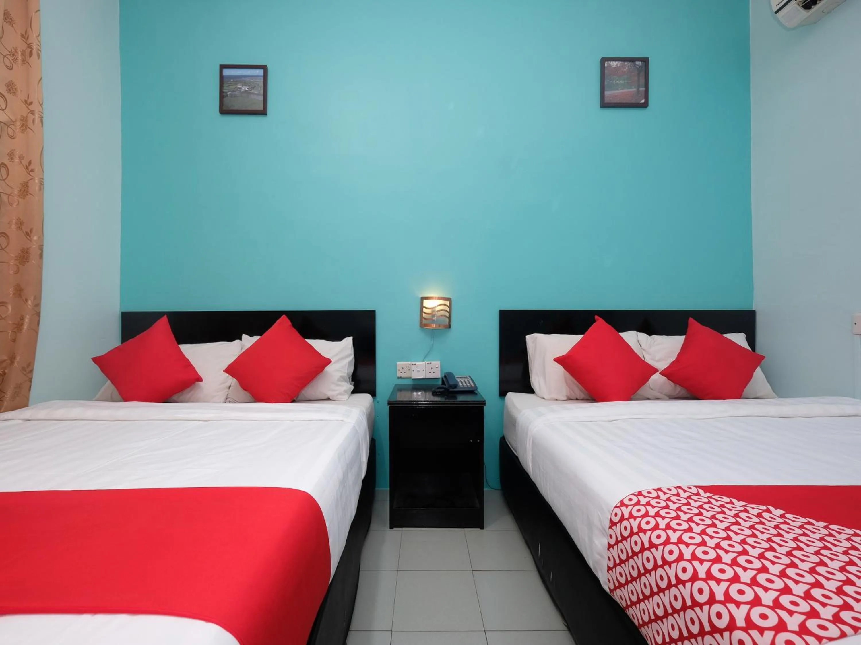 Bed in Marjan Hotel Sdn Bhd