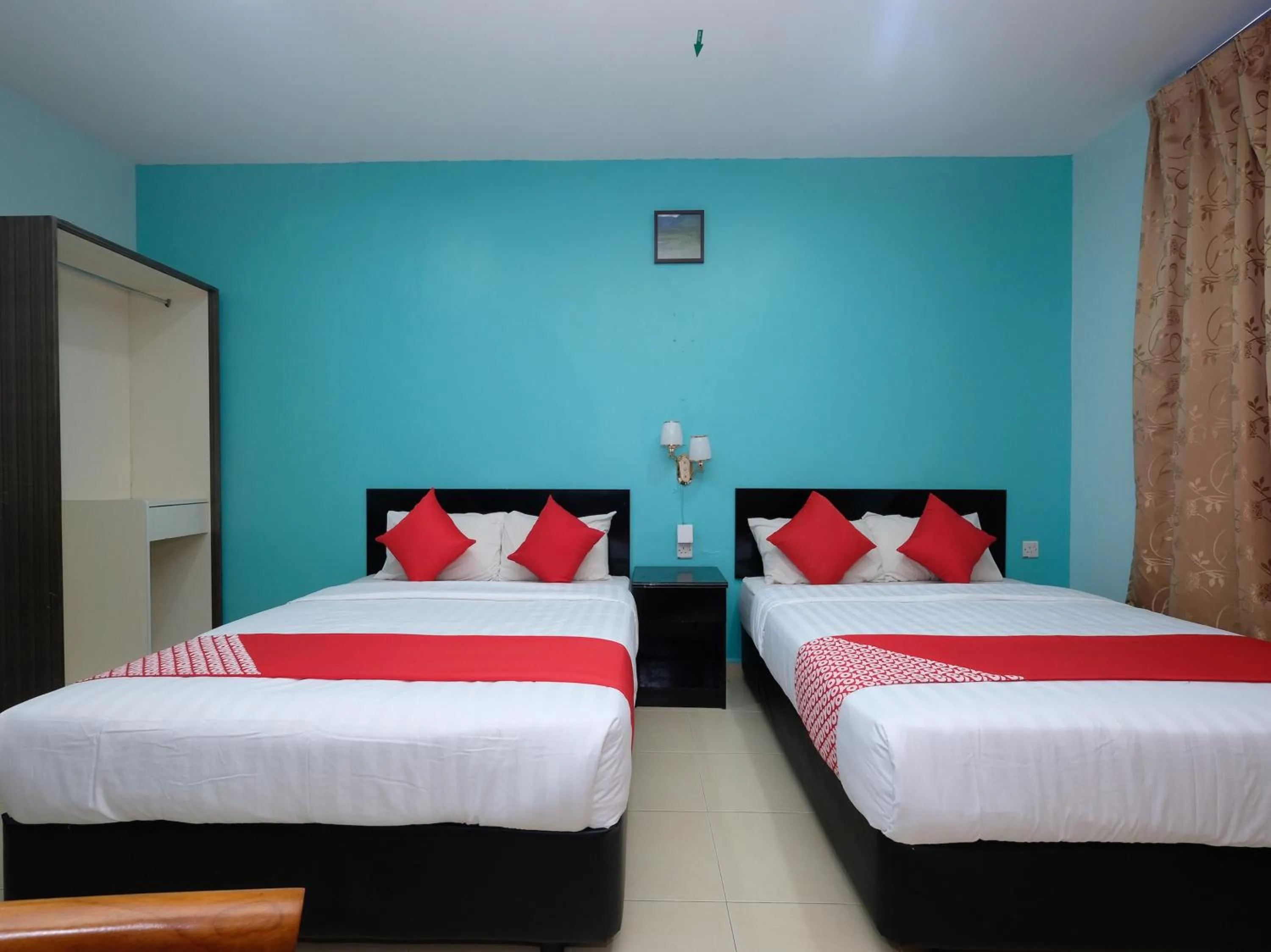 Bed in Marjan Hotel Sdn Bhd