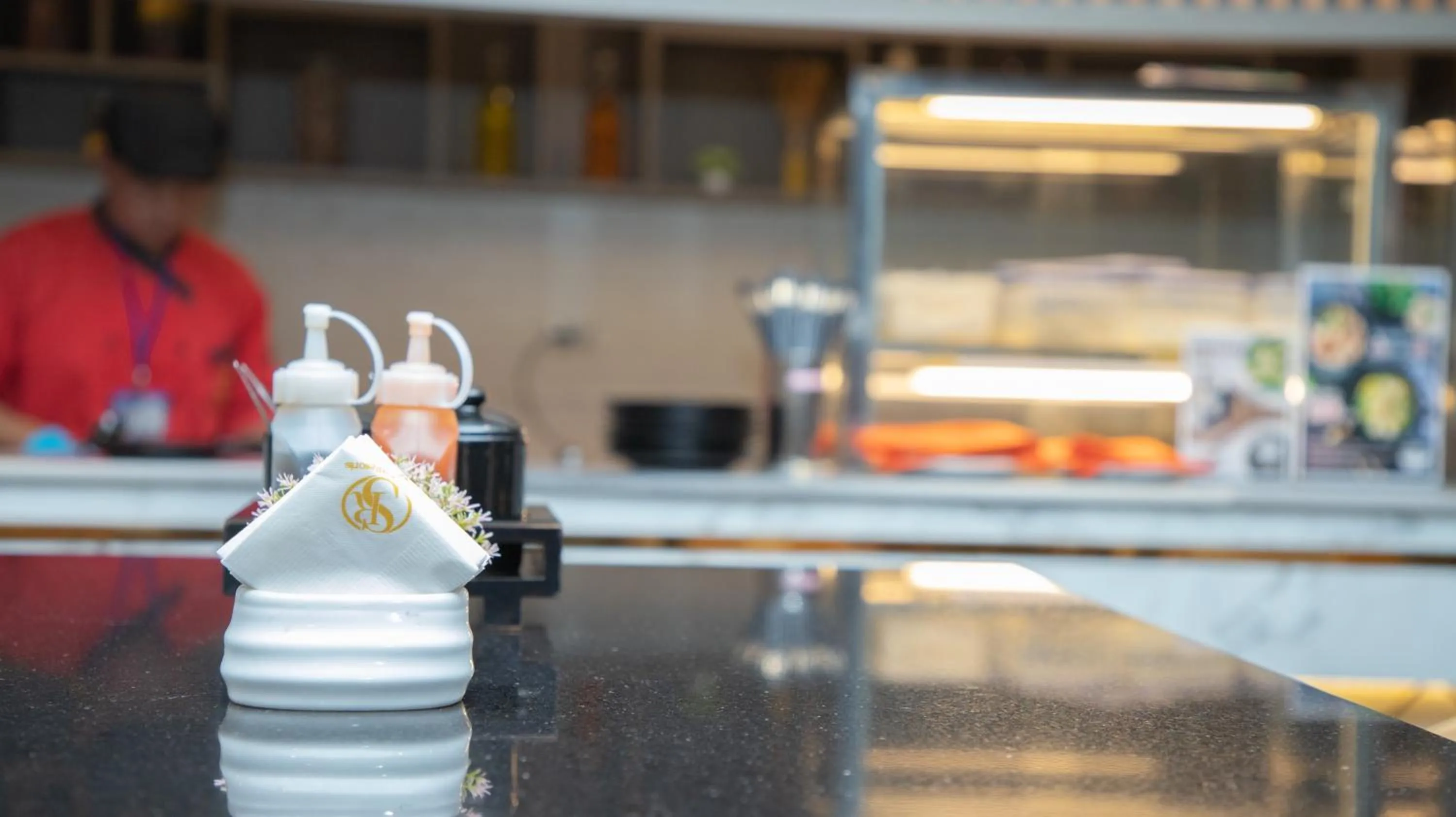 Restaurant/places to eat in Savan Resorts