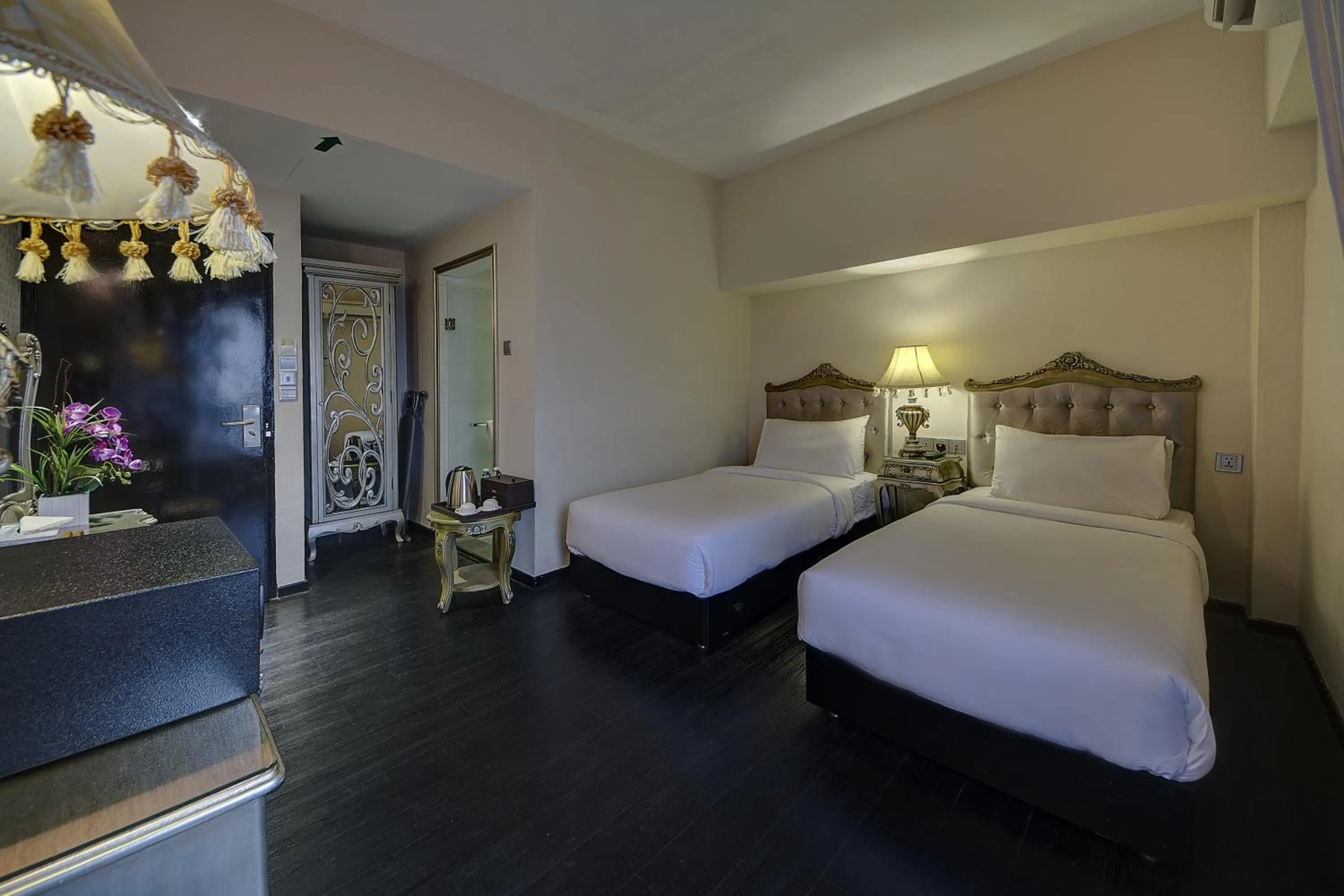 Bedroom, Bed in Arenaa Batik Boutique