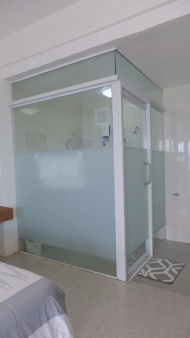 Bathroom in Jelly Sea Resort