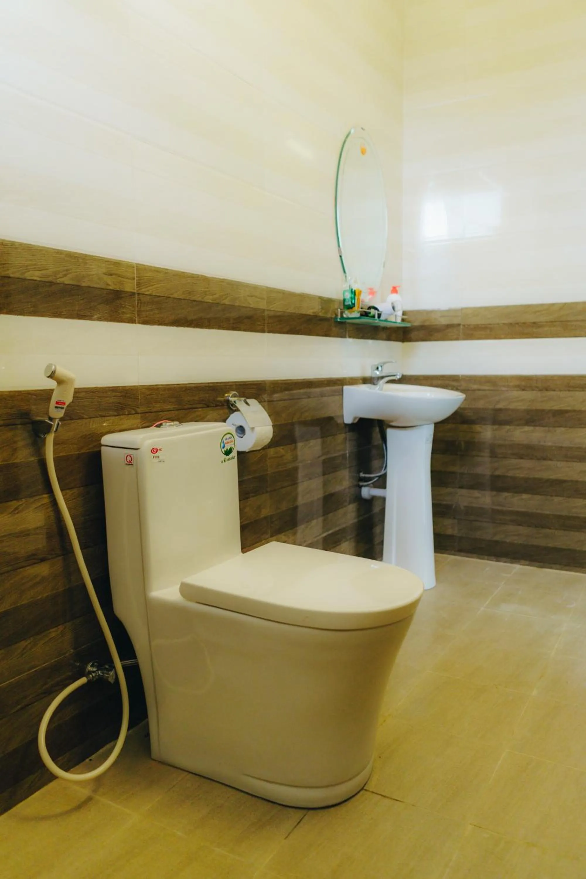 Shower in Phong Nha Love Homestay