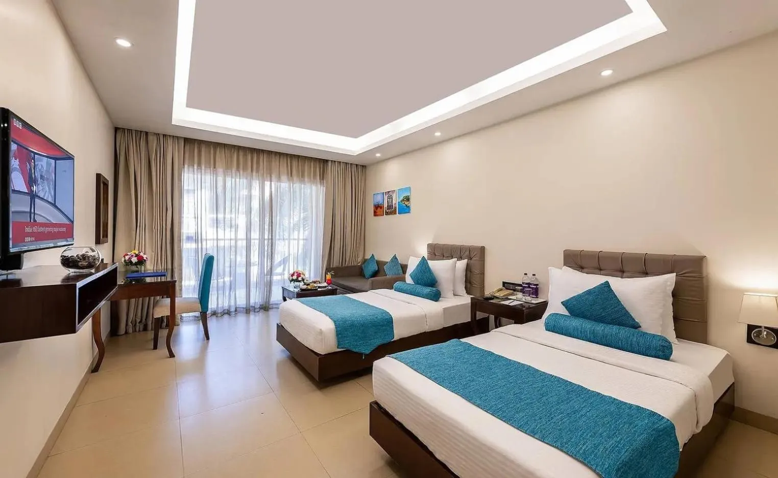 Bedroom, Bed in Golden Tulip Candolim, Goa