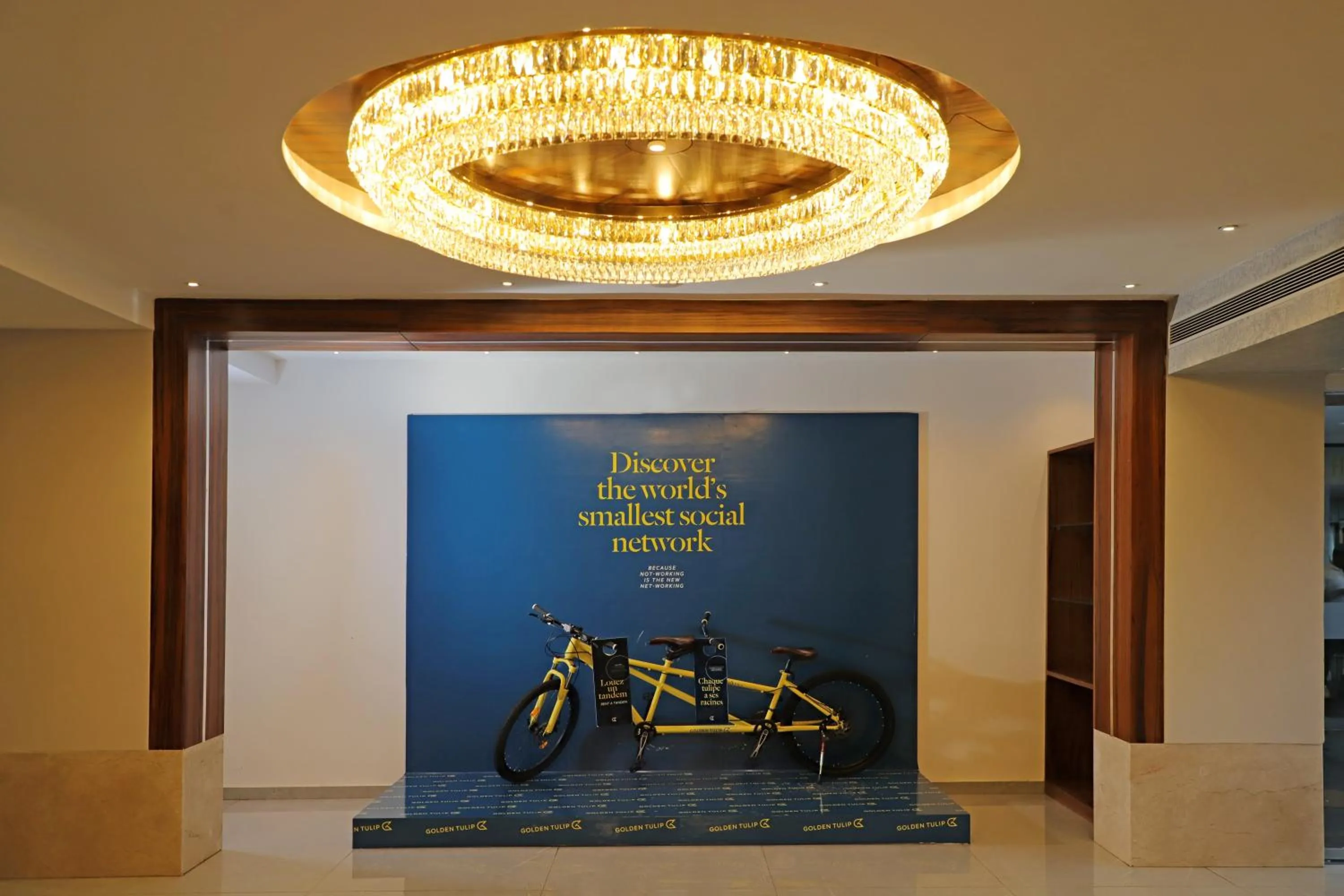 Lobby or reception in Golden Tulip Candolim, Goa