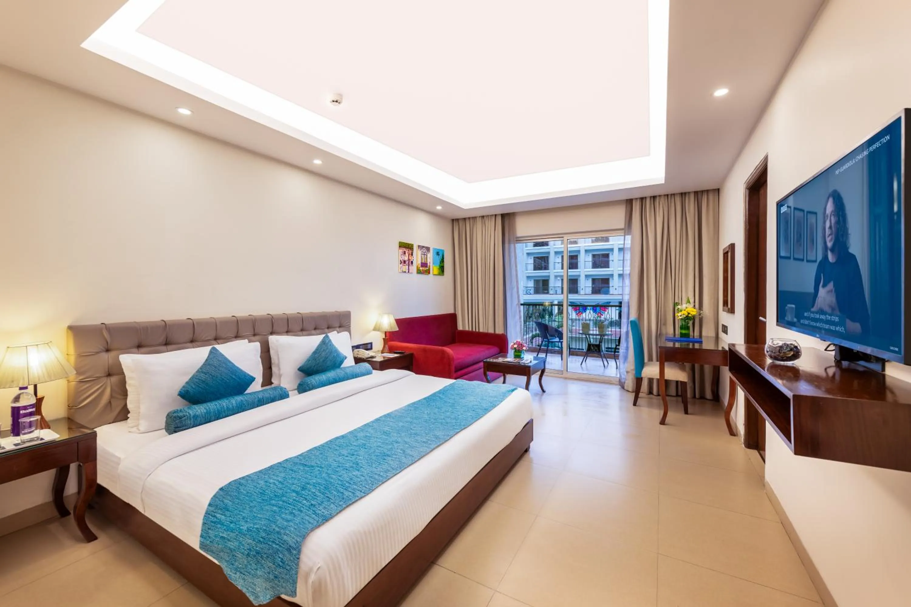 Bed in Golden Tulip Candolim, Goa