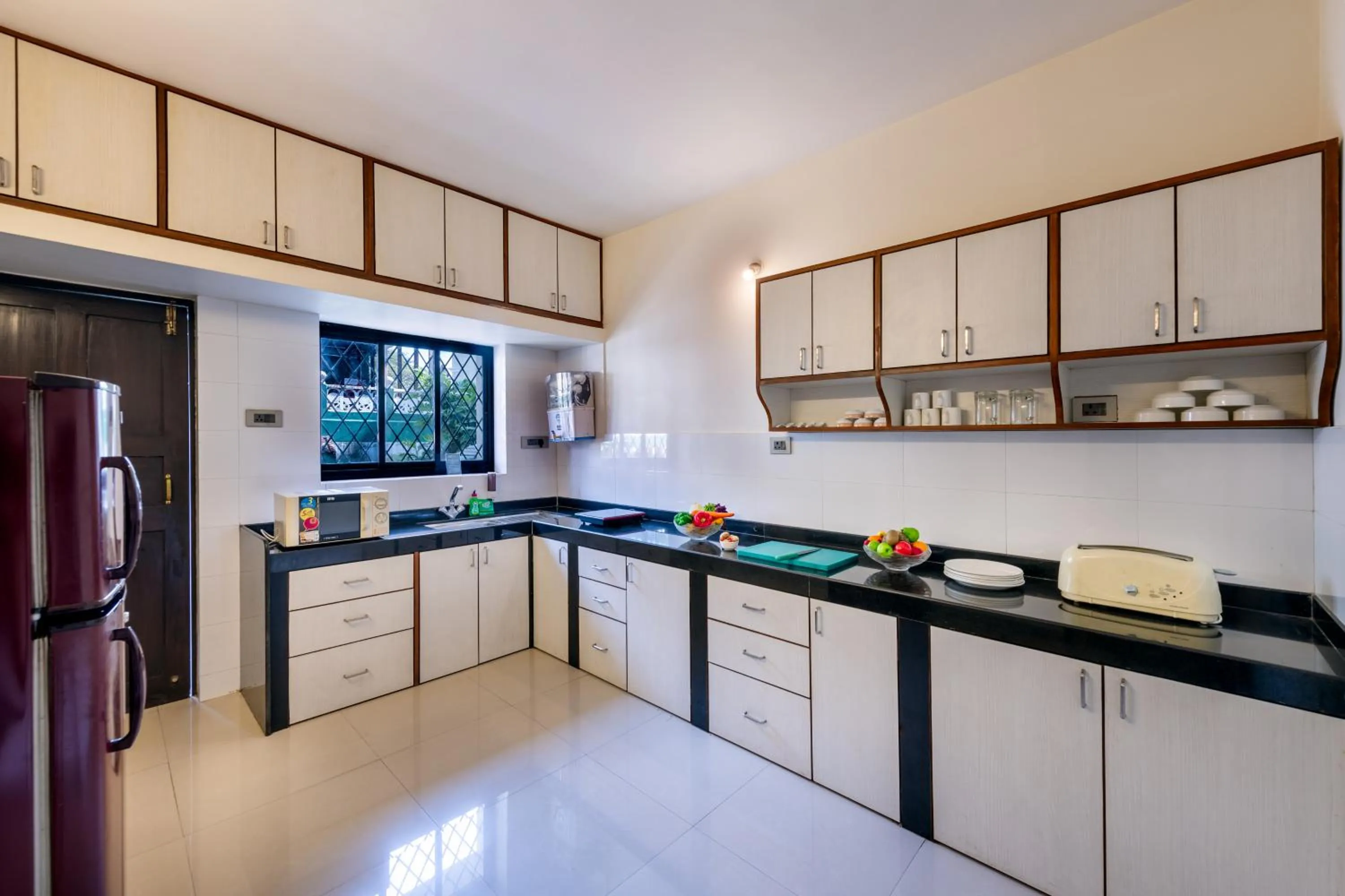 kitchen in Golden Tulip Candolim, Goa