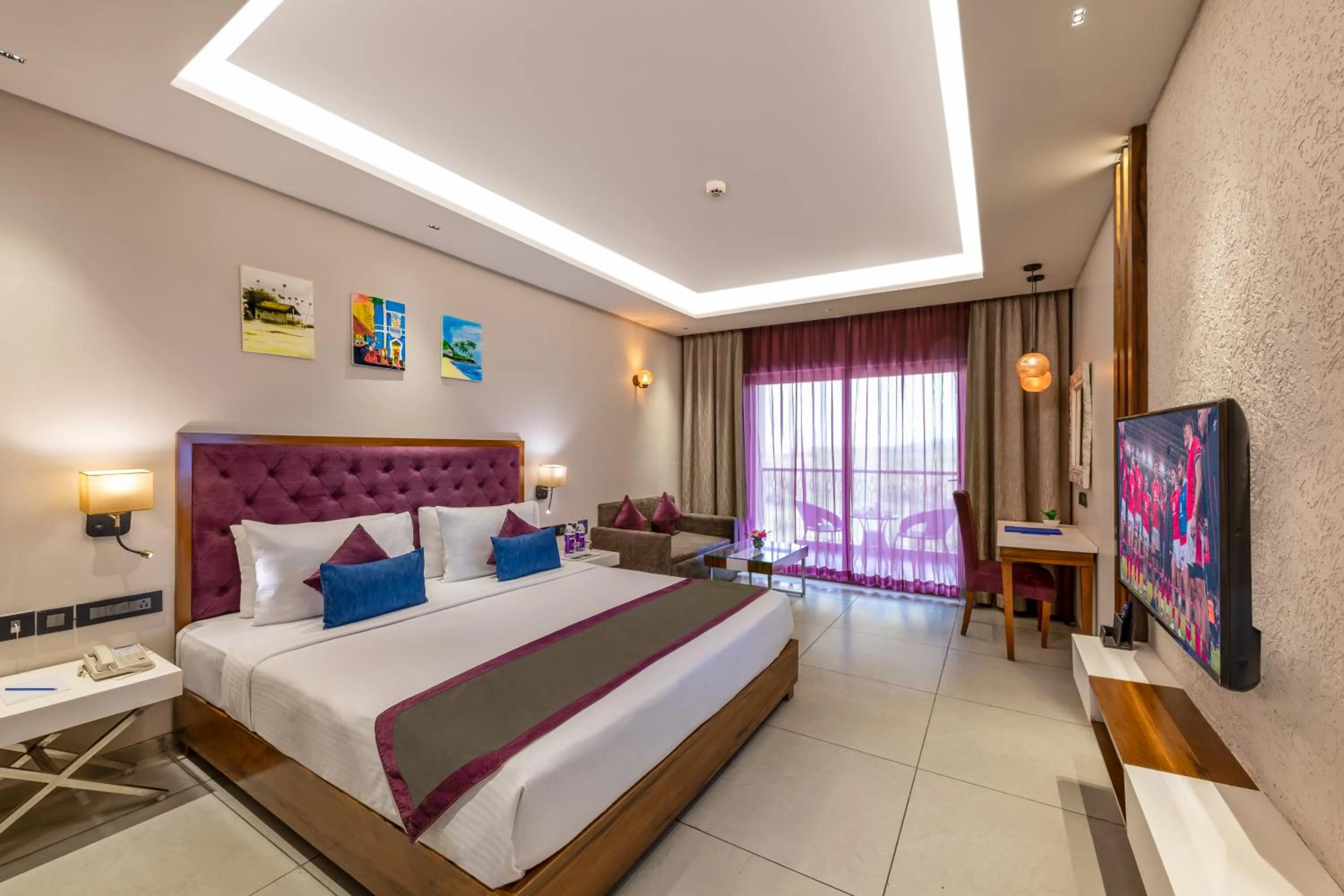 Bed in Golden Tulip Candolim, Goa