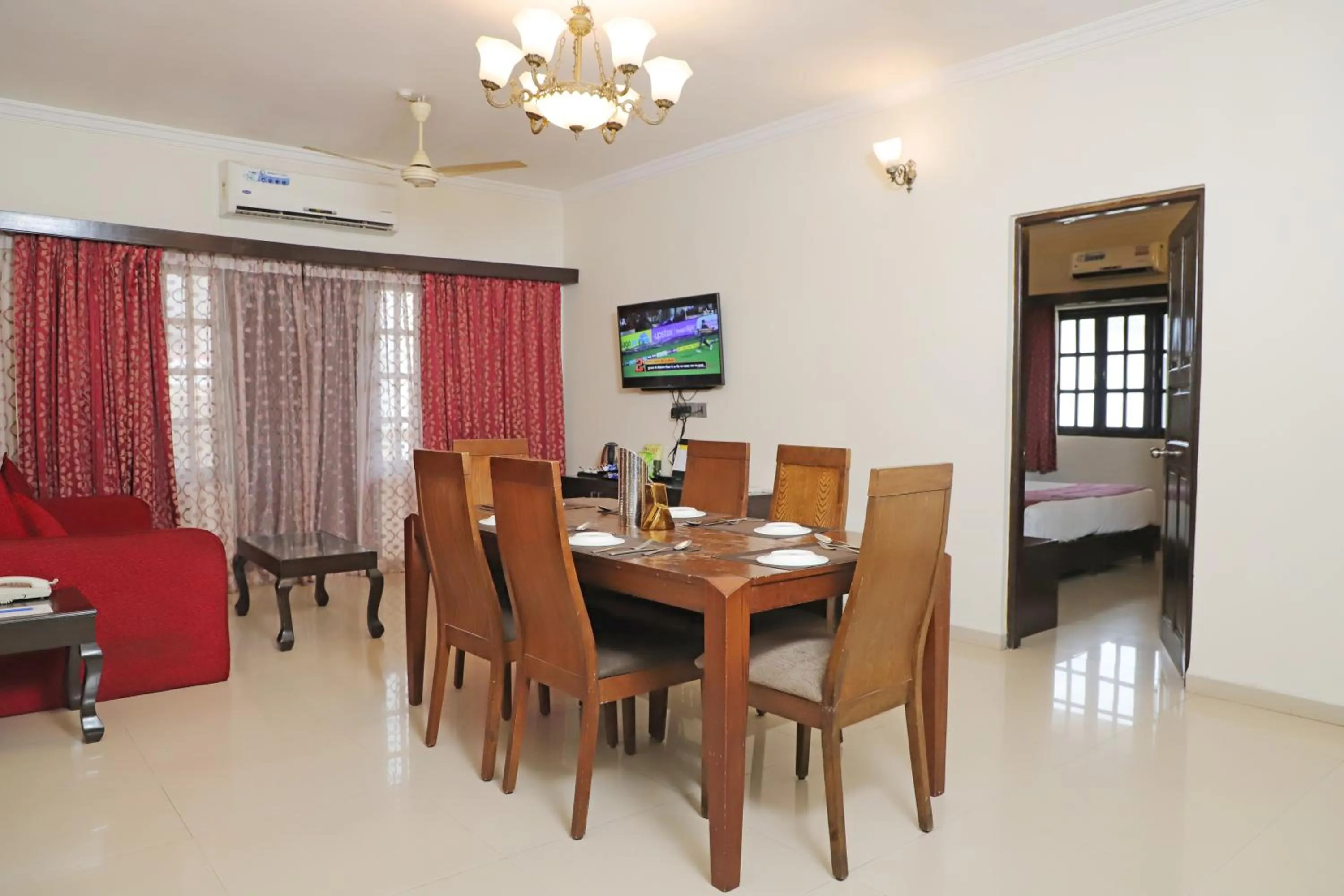 TV and multimedia in Golden Tulip Candolim, Goa