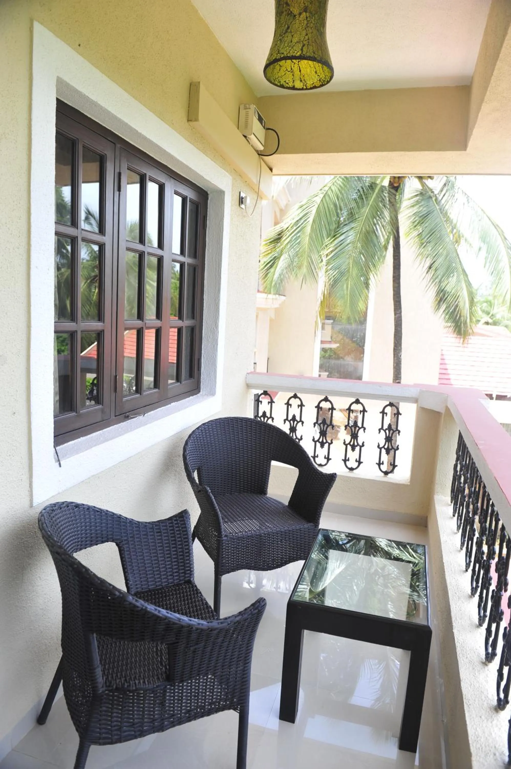 Balcony/Terrace in Golden Tulip Candolim, Goa