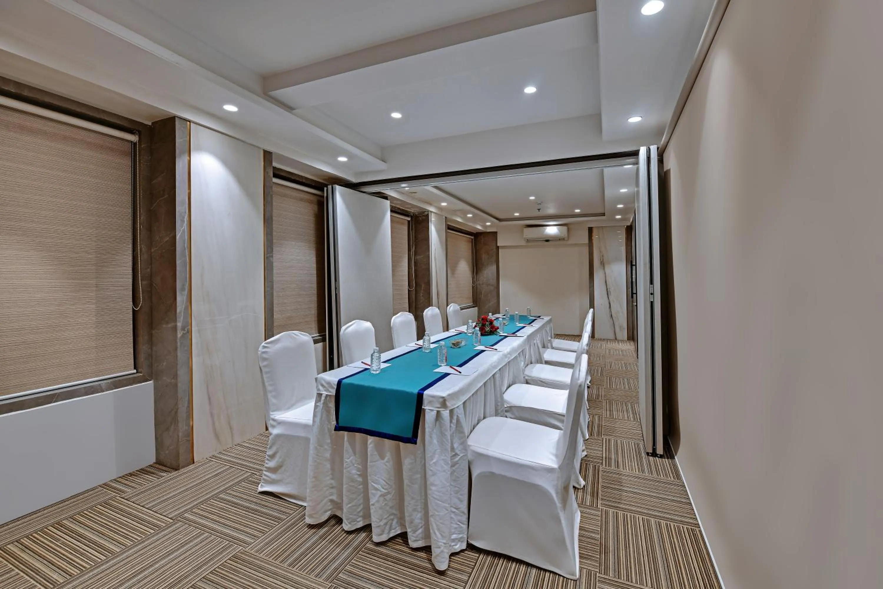 Meeting/conference room in Hotel Suba Star Ahmedabad
