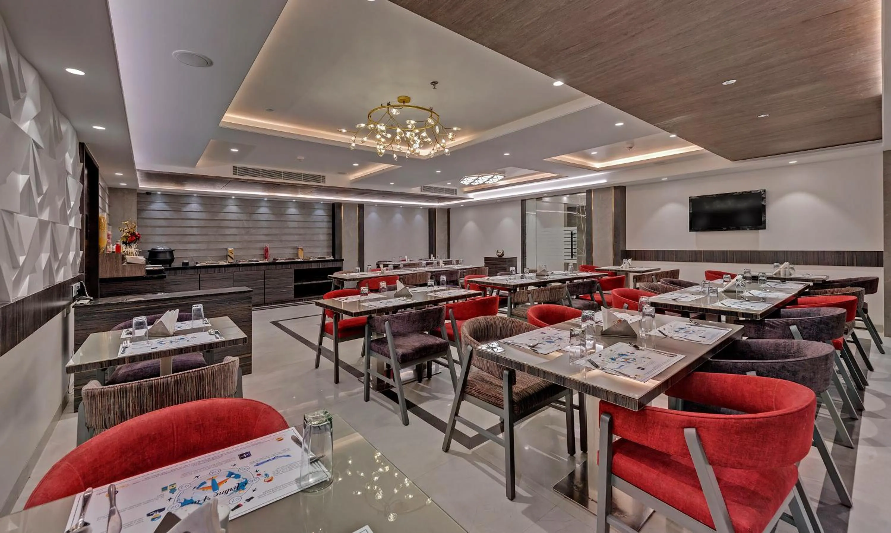 Restaurant/places to eat in Hotel Suba Star Ahmedabad