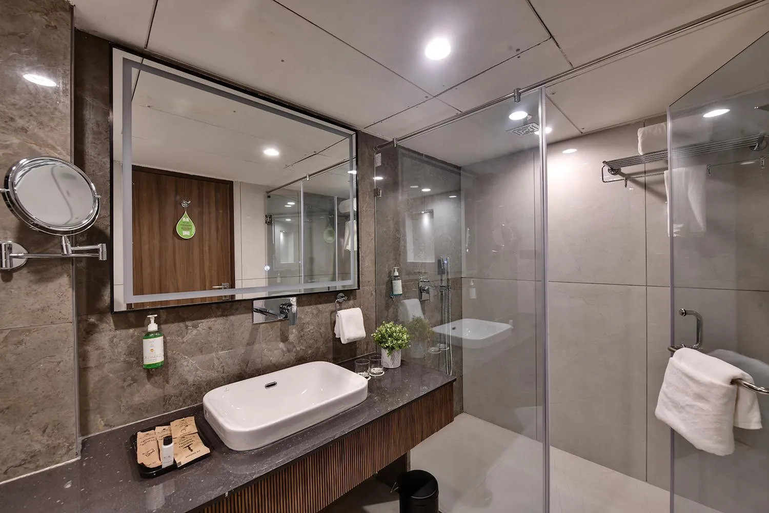 Bathroom in Hotel Suba Star Ahmedabad