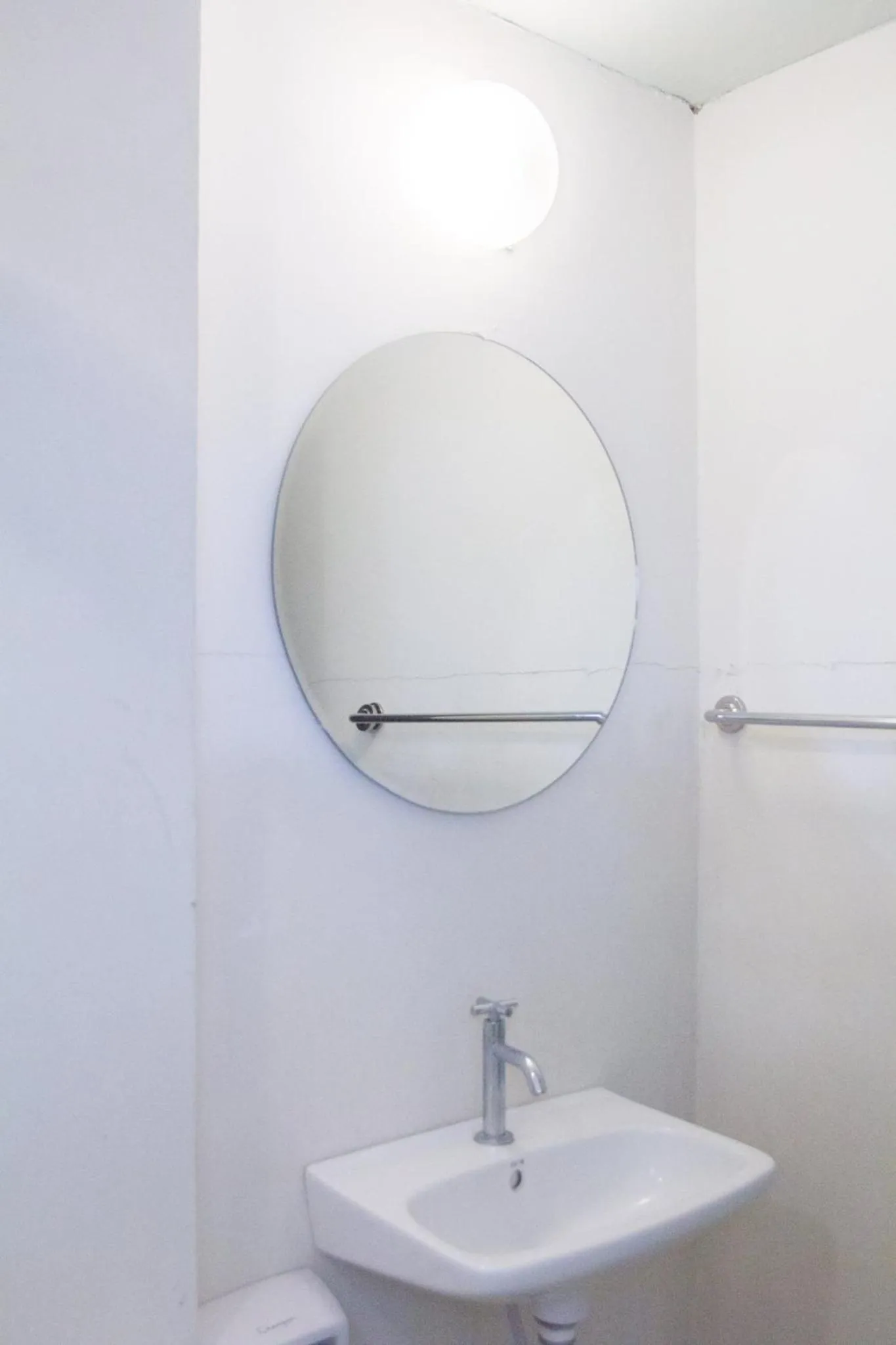 Bathroom in Mali's Room