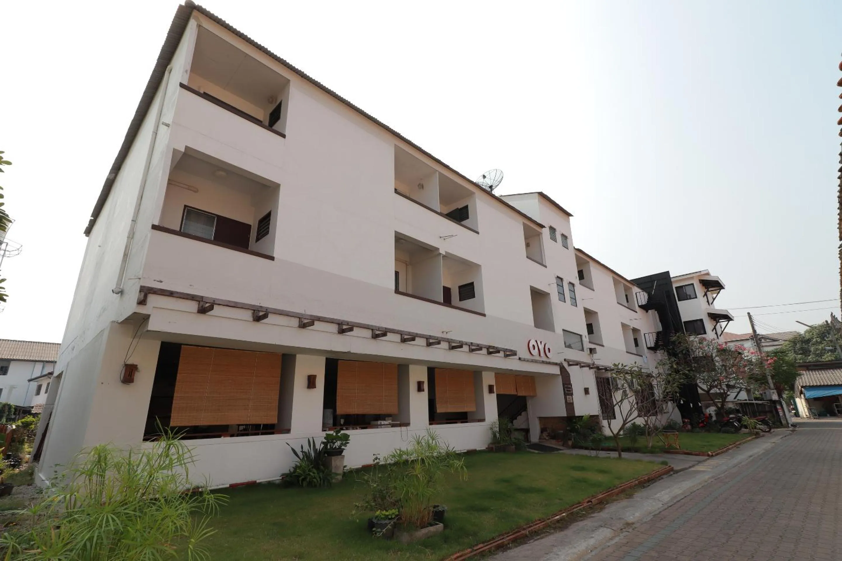 Facade/entrance in Mali's Room